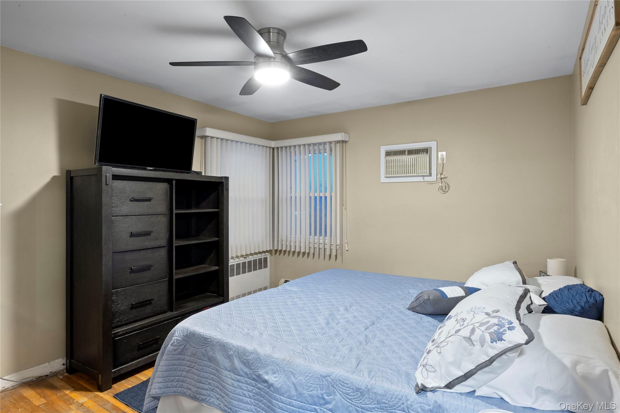 #17 photo, 139 N Linden Street, 长岛 Massapequa , NY 11758