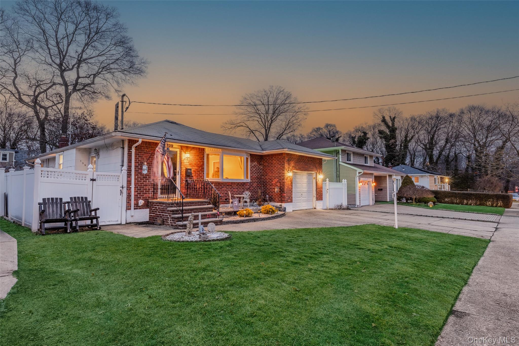 #3 photo, 139 N Linden Street, 长岛 Massapequa , NY 11758