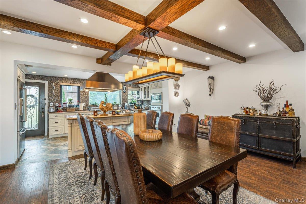 #5 photo, 68-48 Fleet Street, קווינס Forest Hills , NY 11375