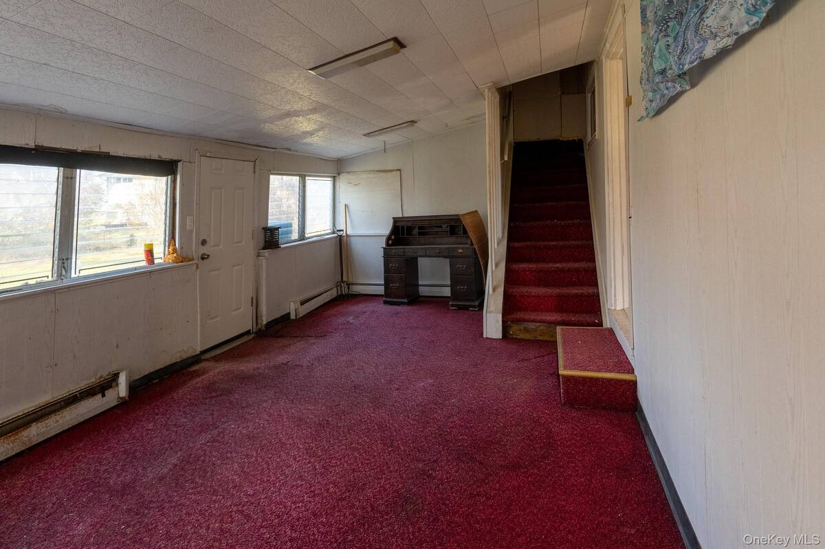 #21 photo, 21 Norton Drive, नासाउ काउंटी Roosevelt , NY 11575