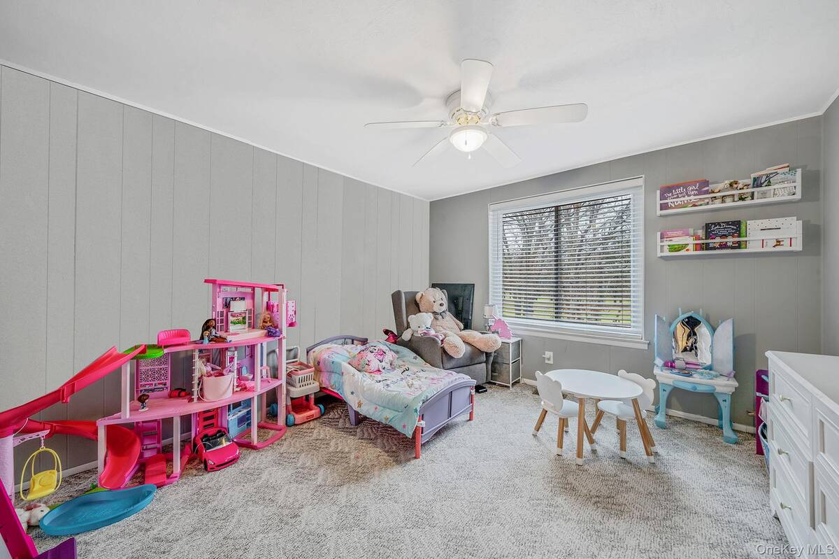 #15 photo, 202 Birchwood Road, Саффолк ‖ Medford , NY 11763