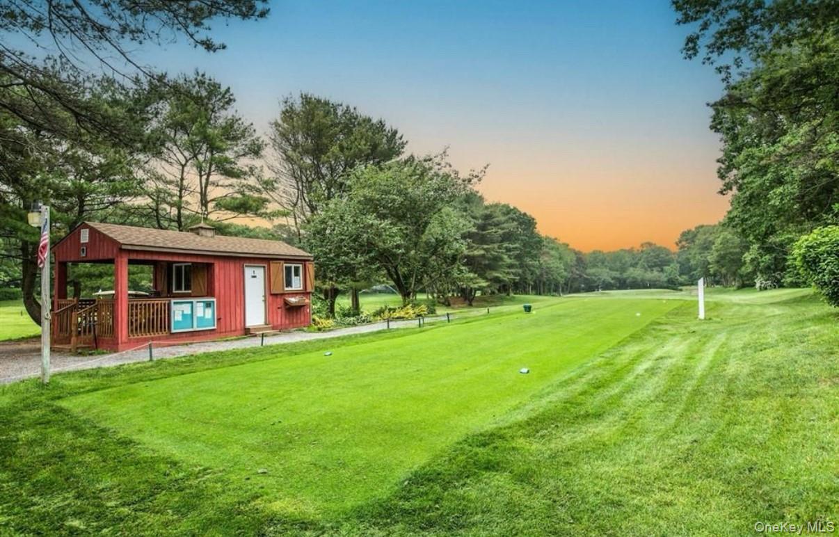 #23 photo, 202 Birchwood Road, Саффолк ‖ Medford , NY 11763