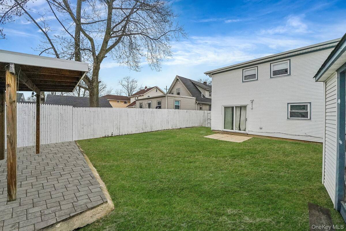 #7 photo, 260 Yale Street, מחוז נסאו Hempstead , NY 11550