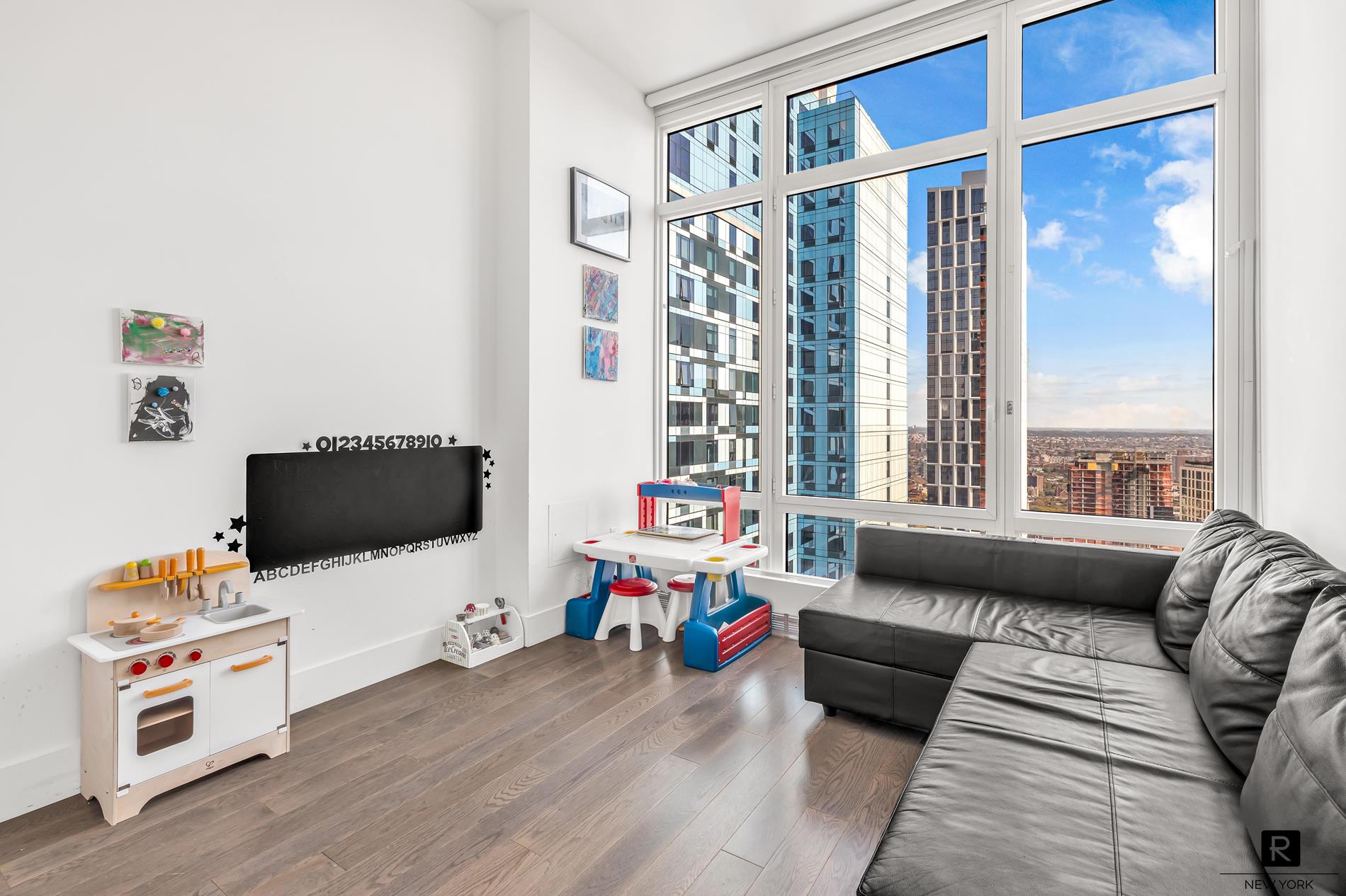 #11 photo, Brooklyn, Downtown Brooklyn , NY 11201