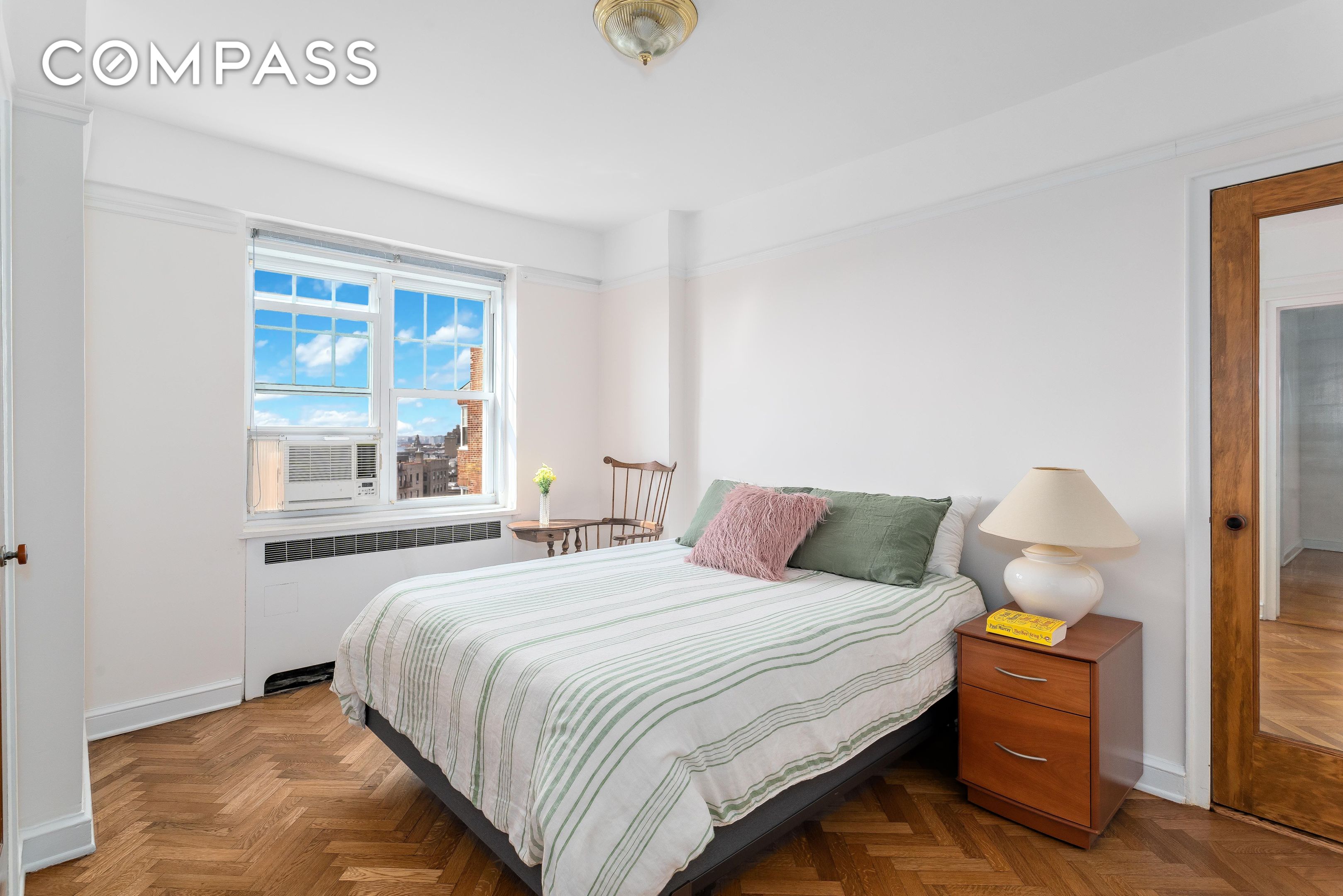 #19 photo, 140 Cabrini Boulevard, मैनहटन Hudson Heights , NY 10033