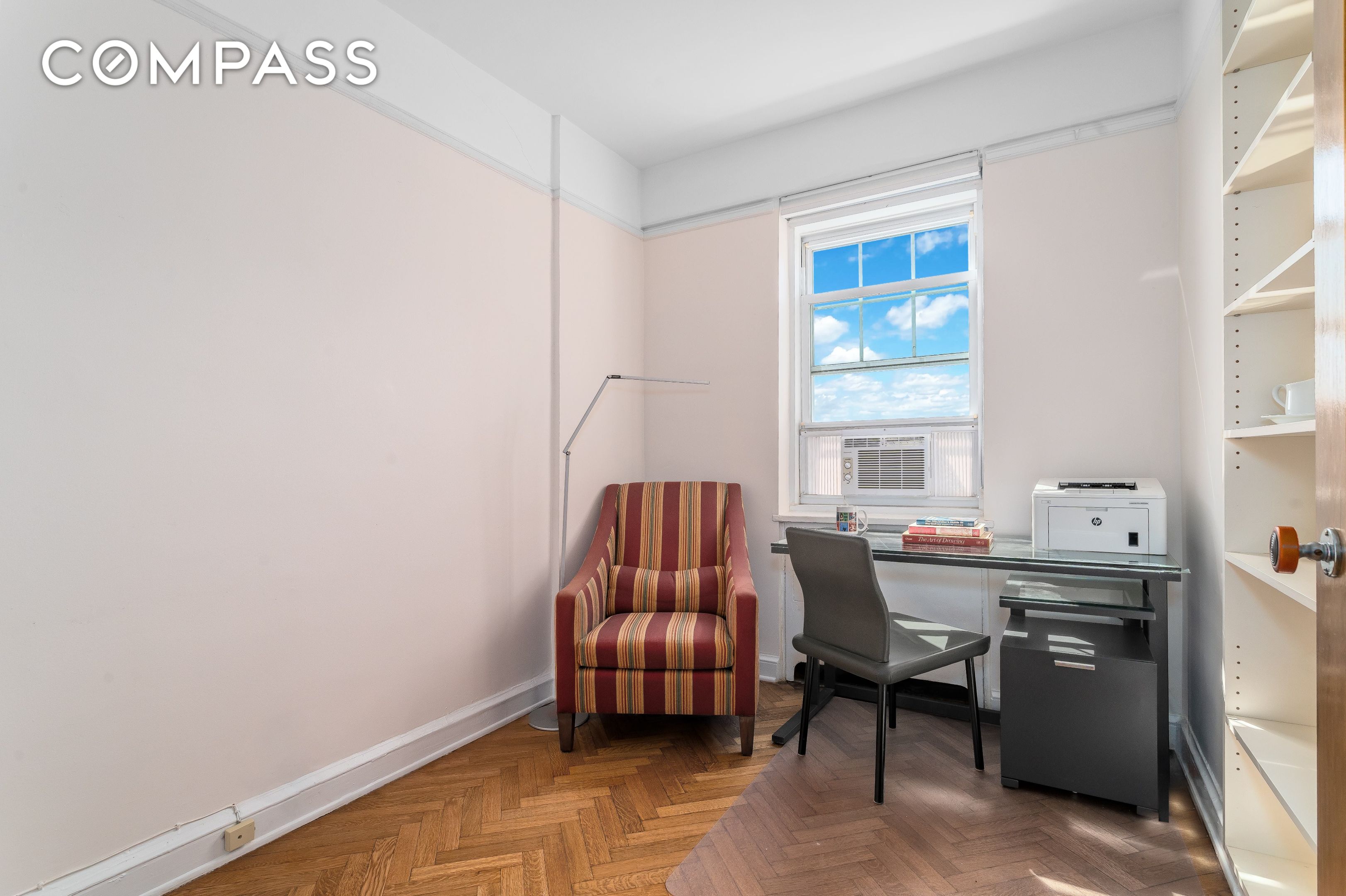 #20 photo, 140 Cabrini Boulevard, मैनहटन Hudson Heights , NY 10033