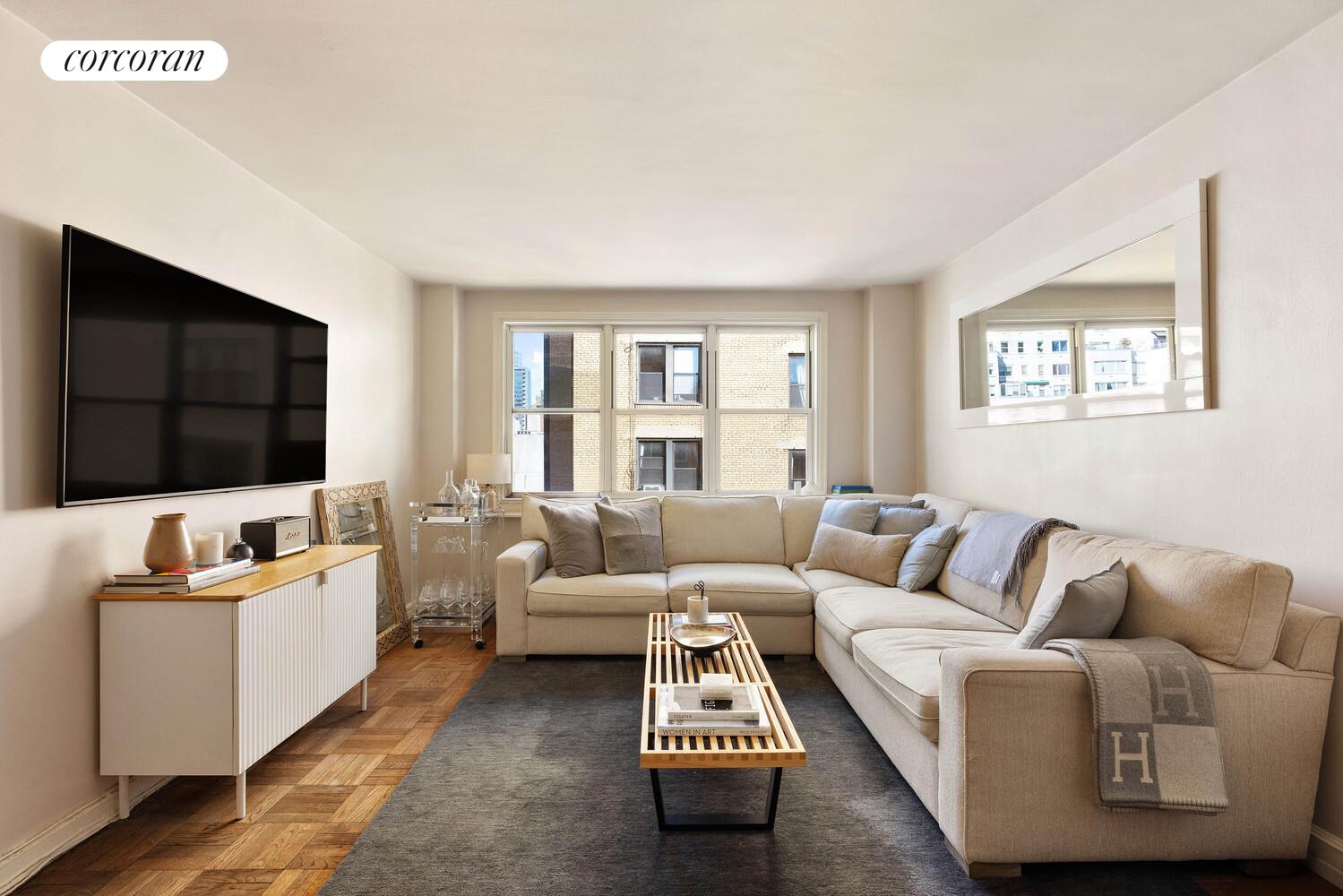 #3 photo, 415 E 85TH Street, मैनहटन Yorkville , NY 10028