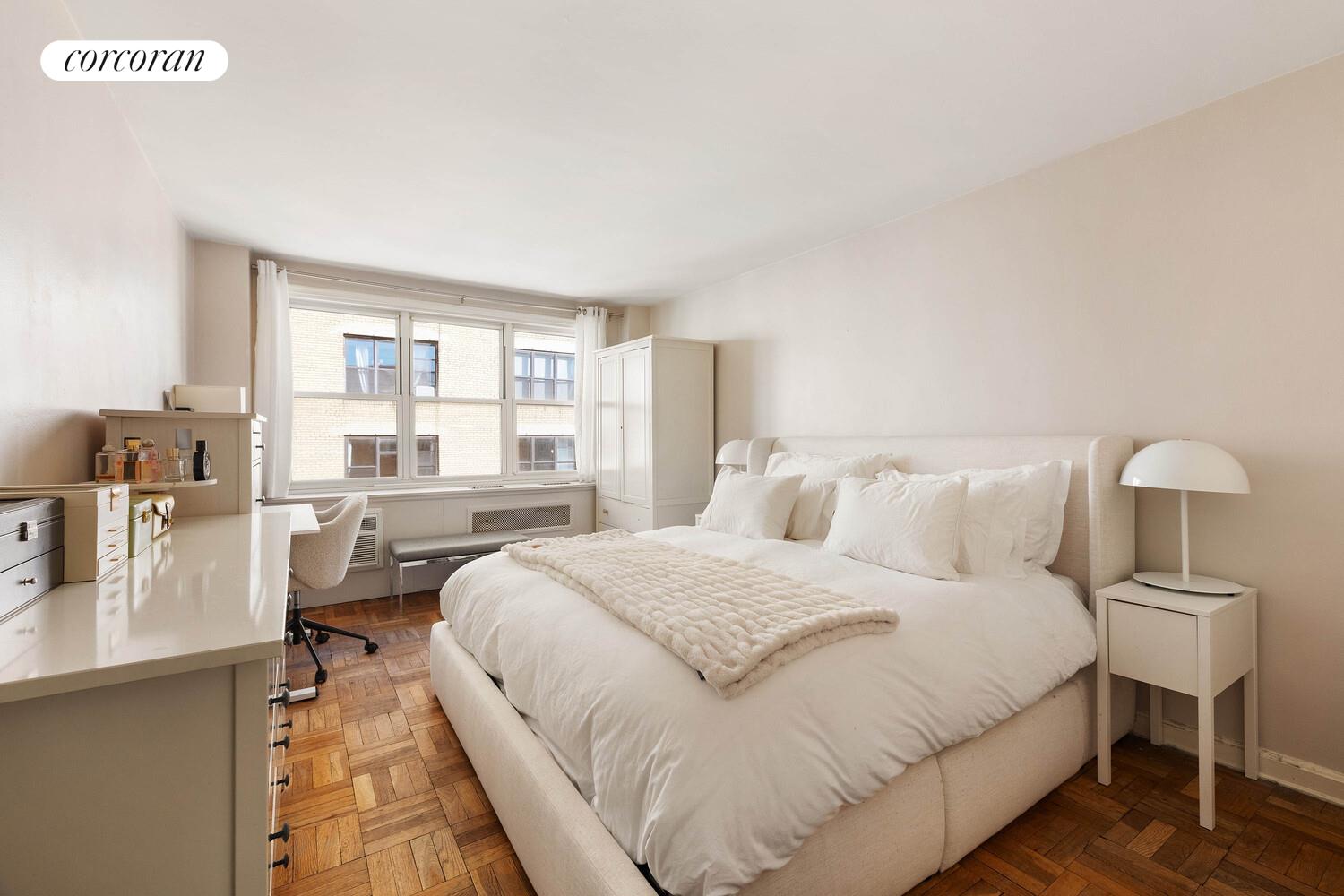 #5 photo, 415 E 85TH Street, मैनहटन Yorkville , NY 10028