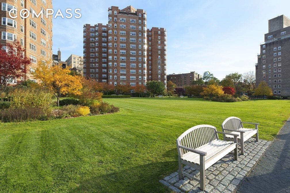 #13 photo, 120 Cabrini Boulevard, Манхэттен ‖ Hudson Heights , NY 10033