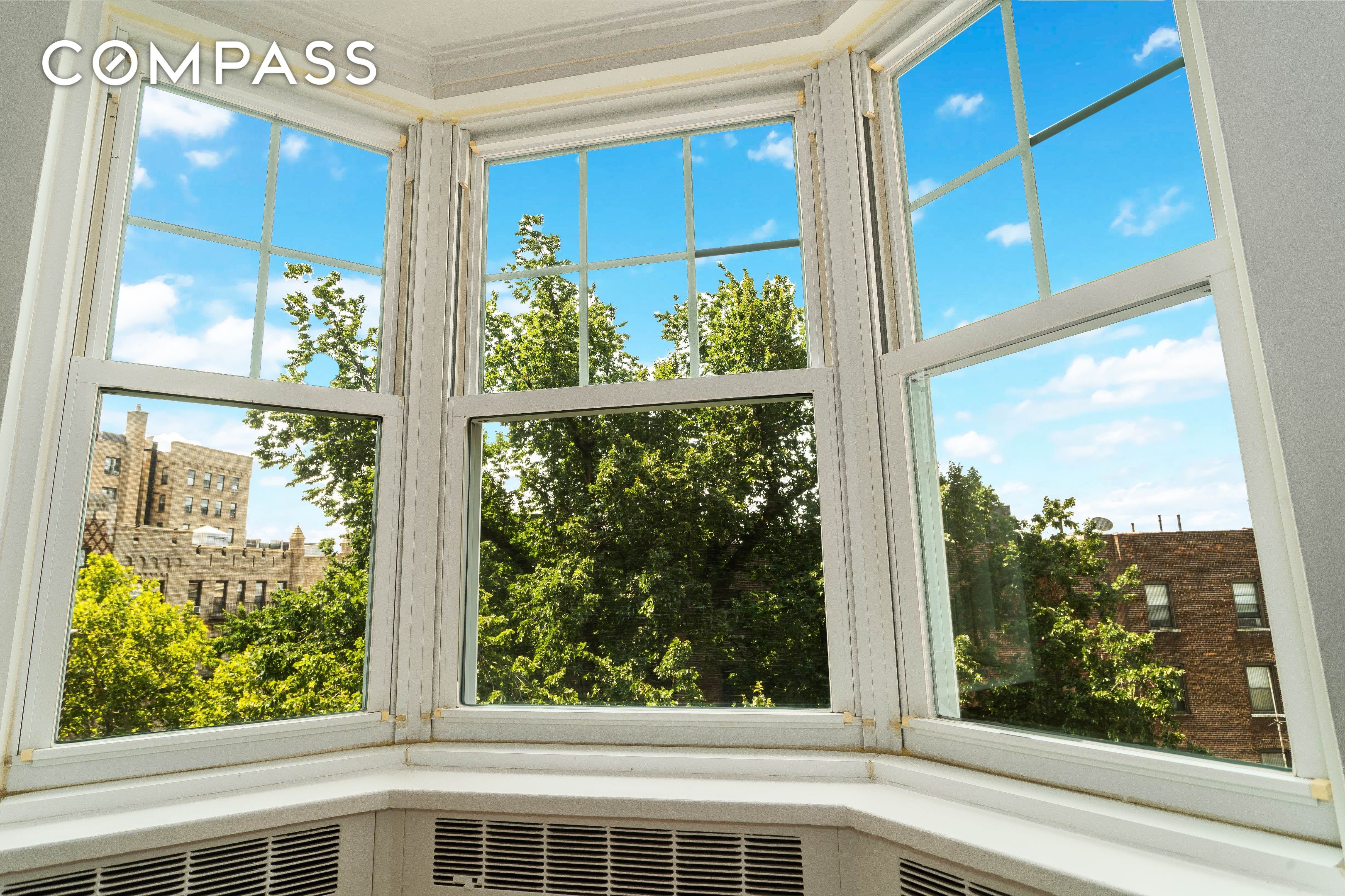 #4 photo, 120 Cabrini Boulevard, Манхэттен ‖ Hudson Heights , NY 10033