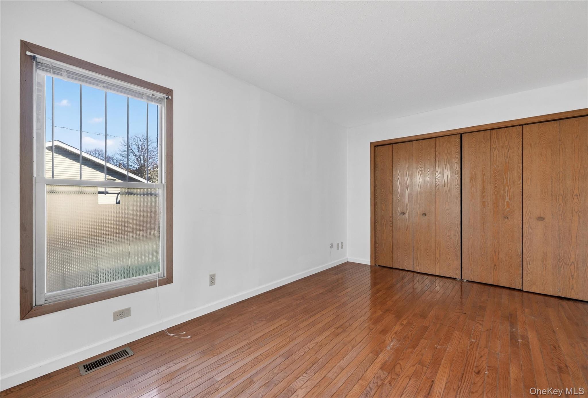 #14 photo, 895 E 172nd Street, Bronx , NY 10460