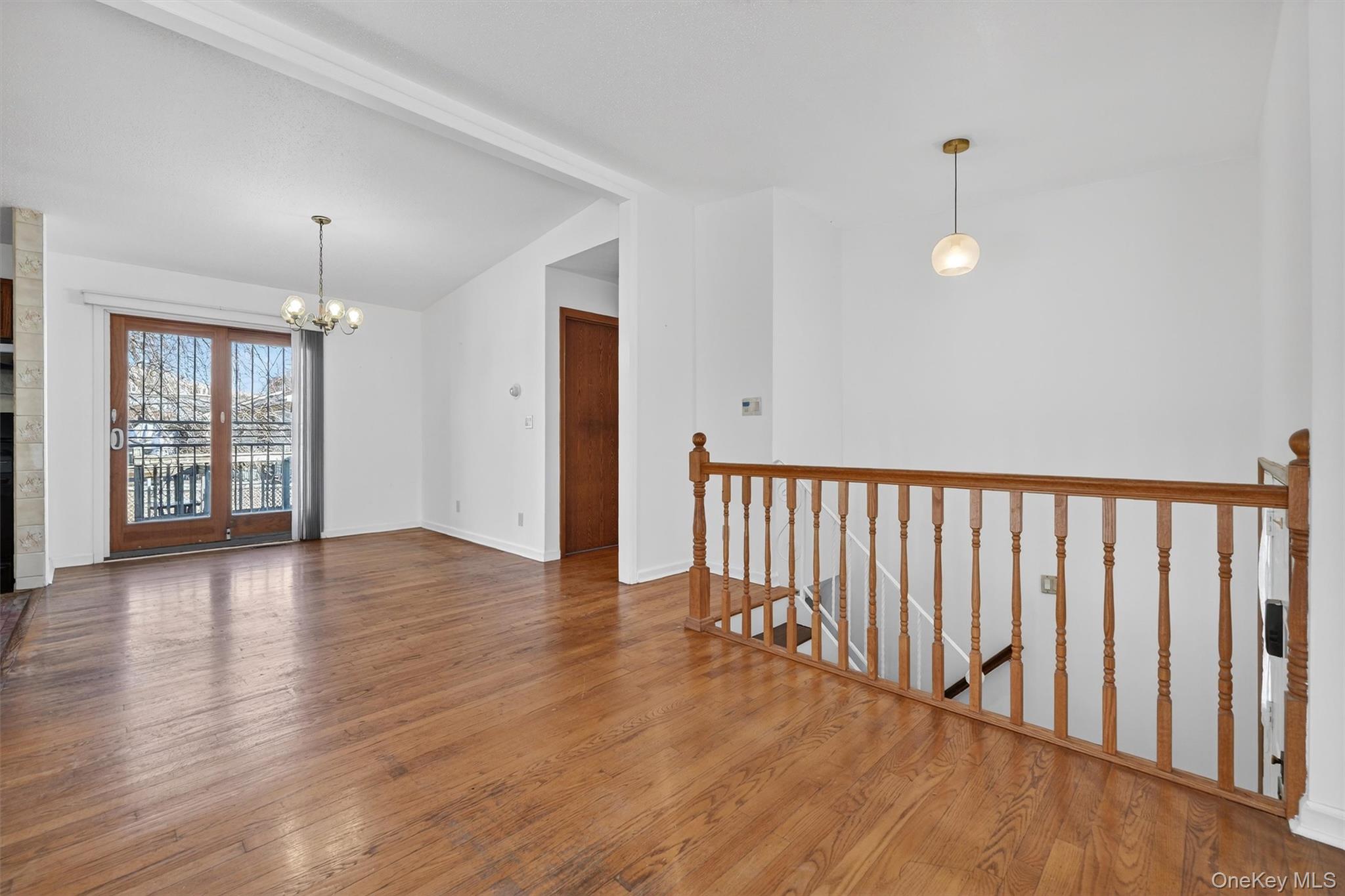 #7 photo, 895 E 172nd Street, Bronx , NY 10460