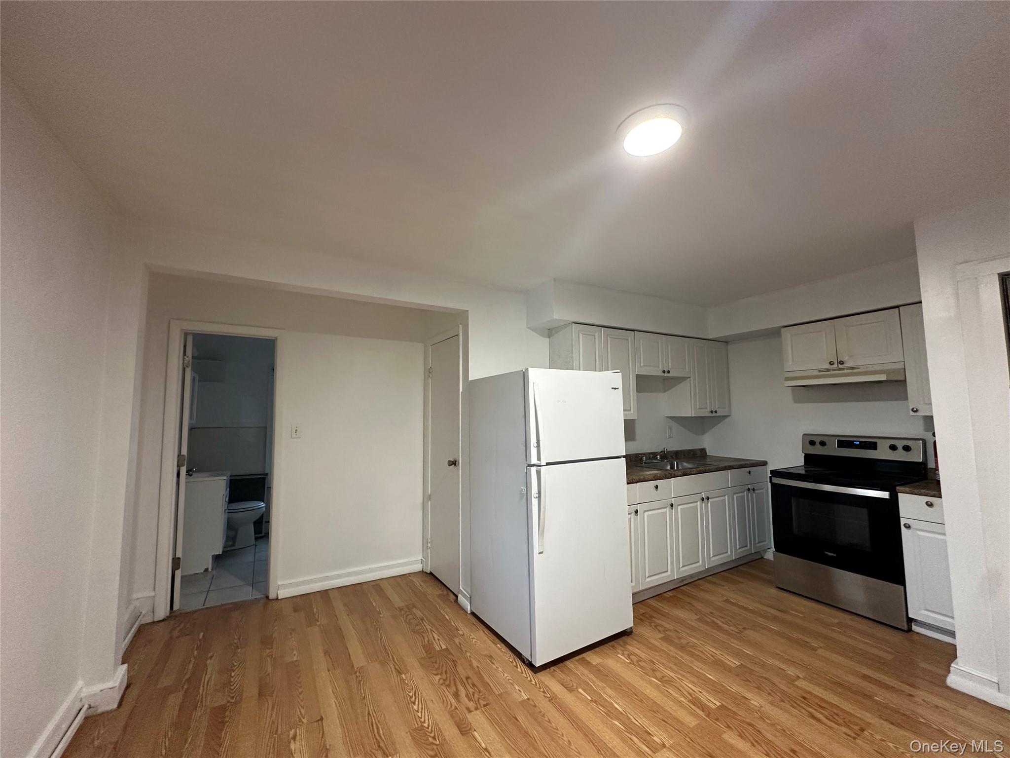 #11 photo, 17 Church Street, 뉴욕주 Marlboro , NY 12542