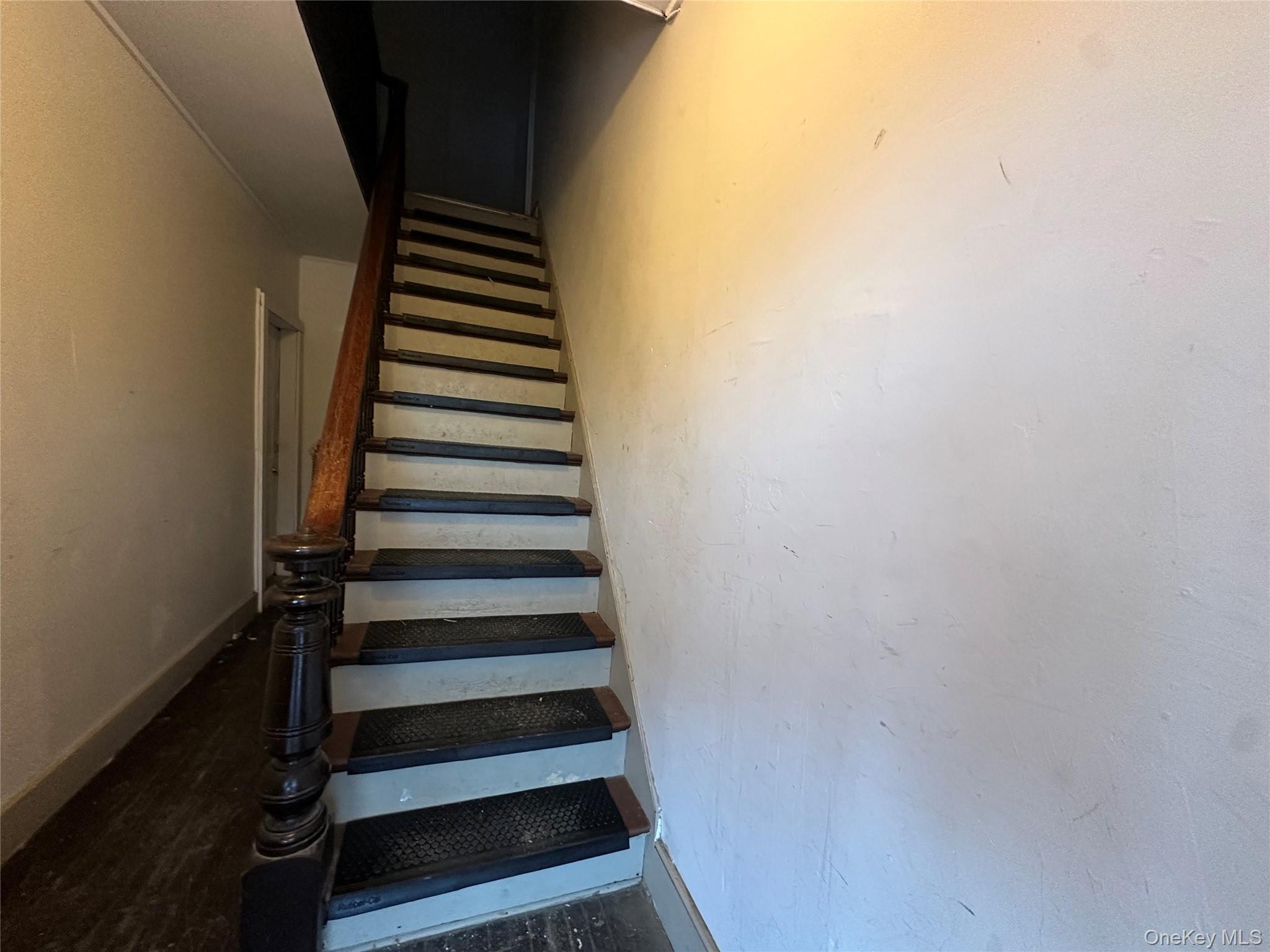 #4 photo, 17 Church Street, 뉴욕주 Marlboro , NY 12542