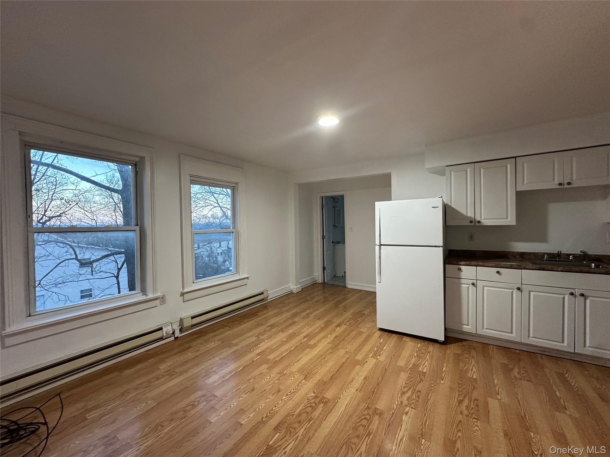 #6 photo, 17 Church Street, 뉴욕주 Marlboro , NY 12542