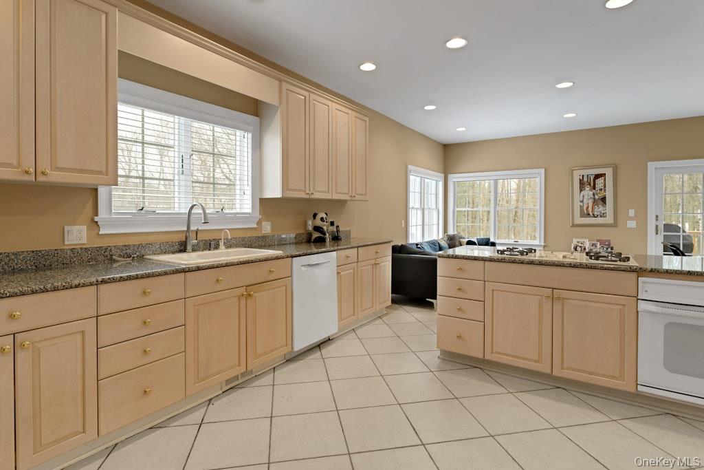 #12 photo, 22 Birdsall Farm Drive, Armonk , NY 10504