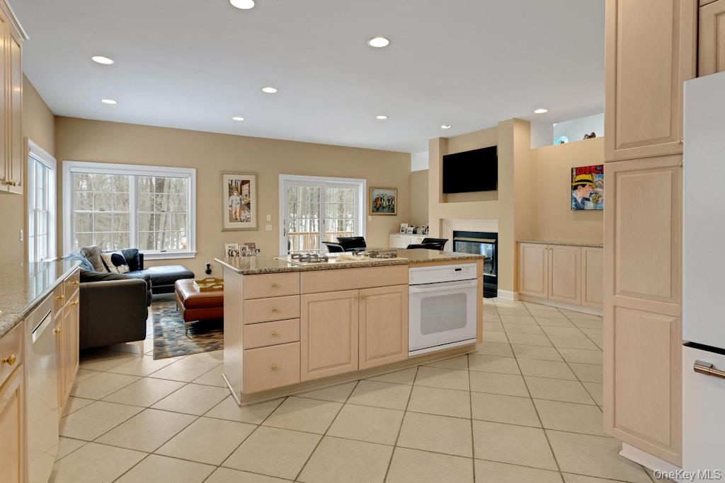 #13 photo, 22 Birdsall Farm Drive, Armonk , NY 10504