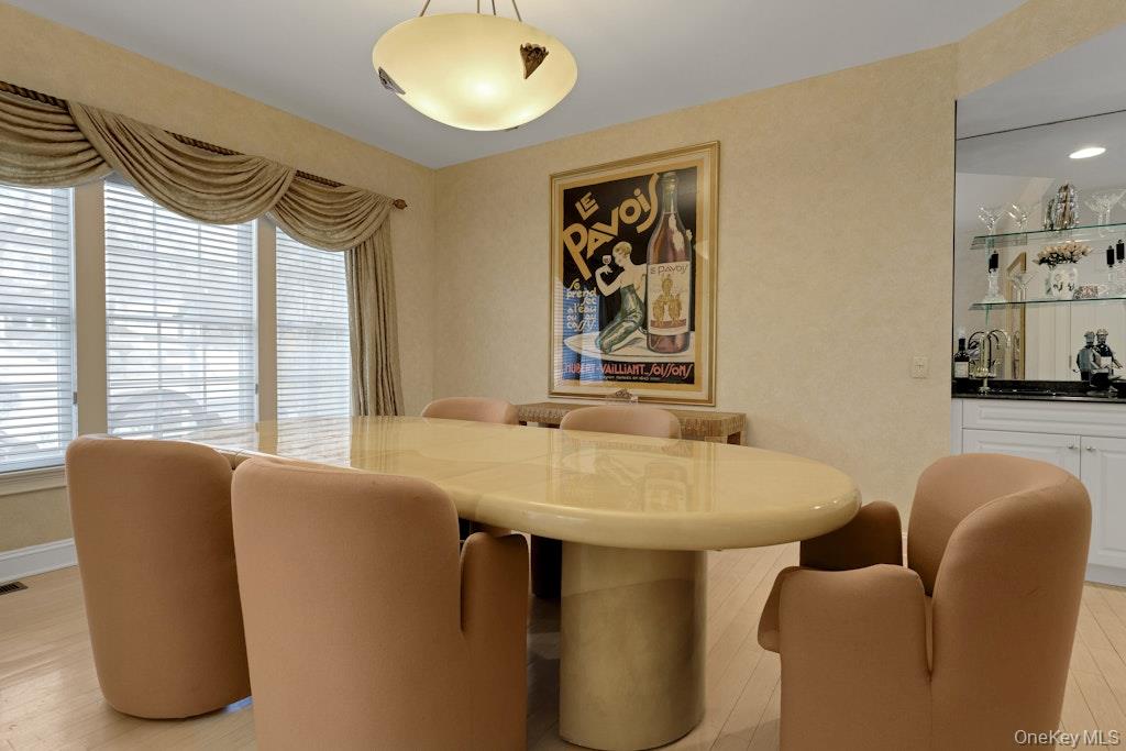 #7 photo, 22 Birdsall Farm Drive, Armonk , NY 10504