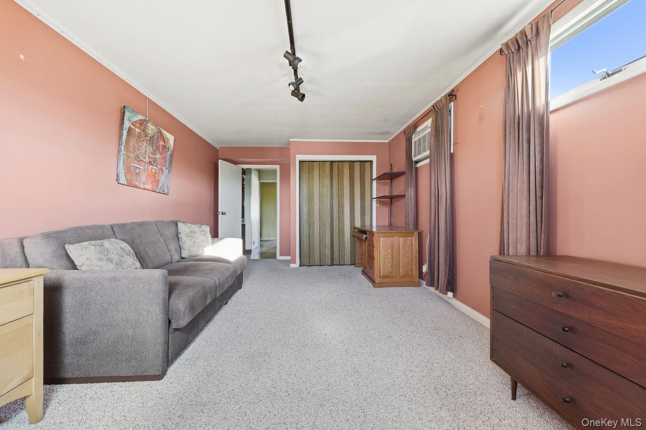 #11 photo, 12 Sebago Road, 뉴욕주 Carmel , NY 10512