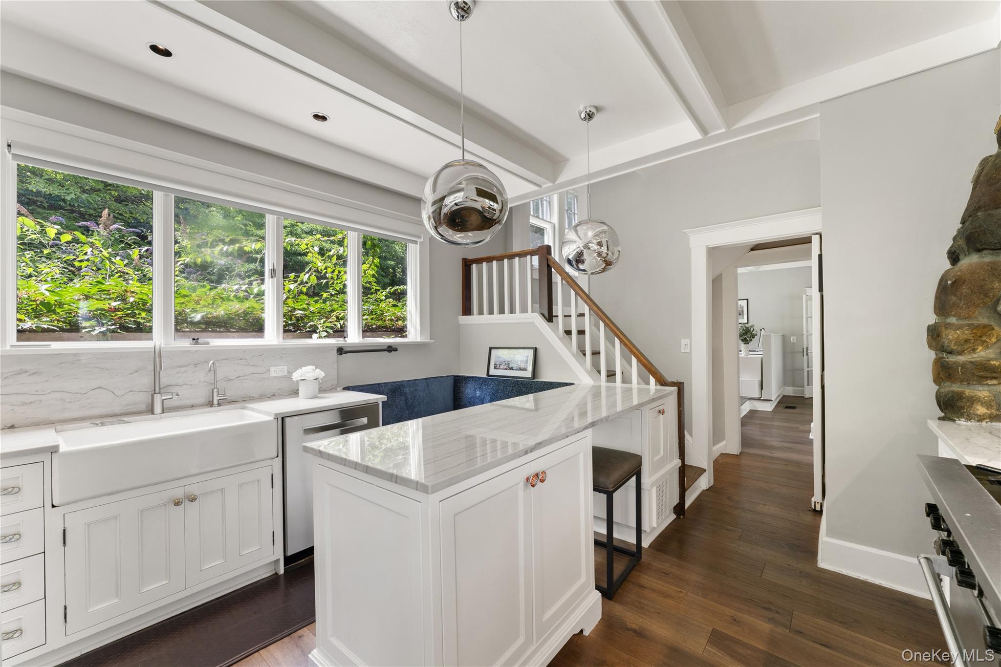 #15 photo, 989 Route 9W, 纽约州 Nyack , NY 10960