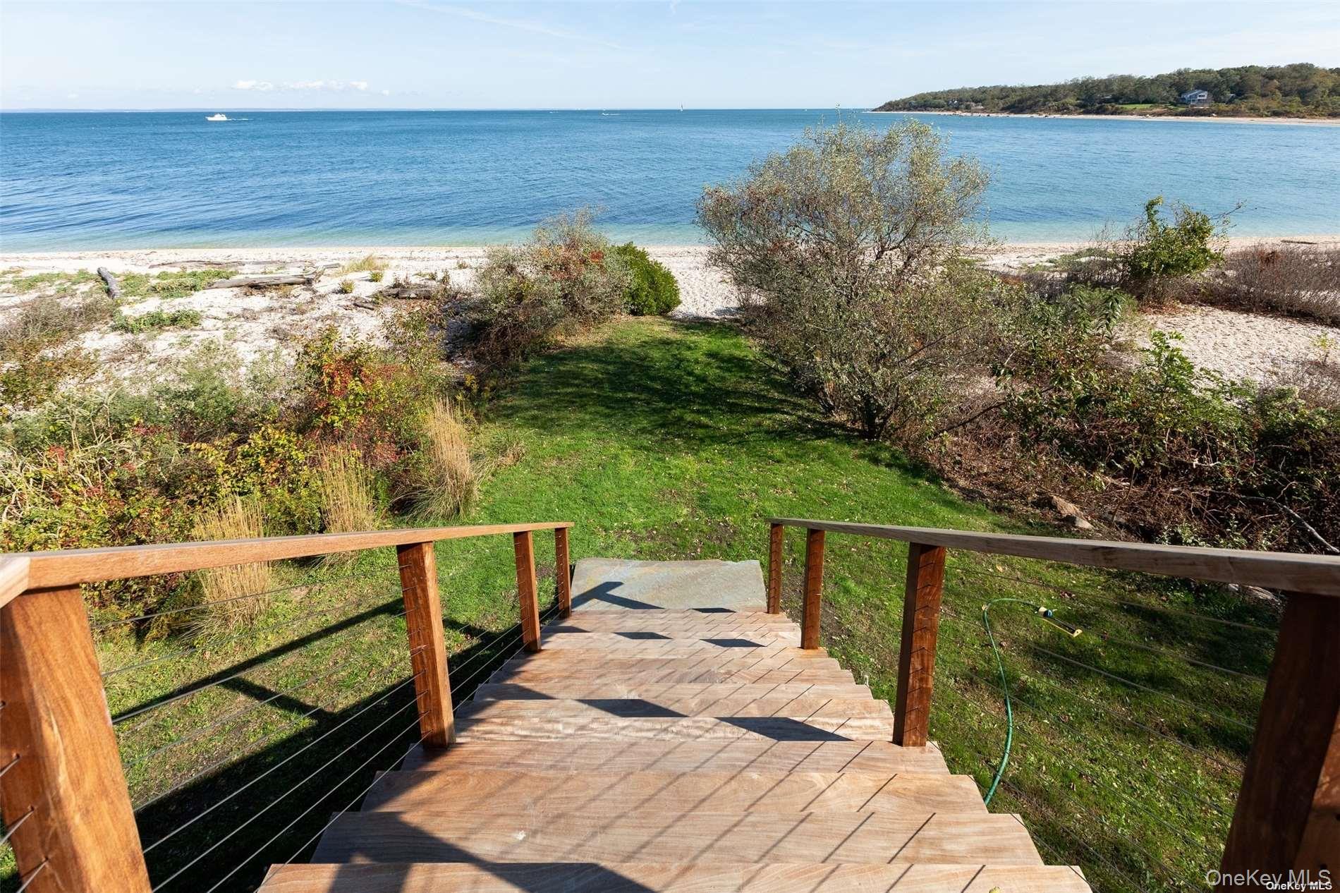 #17 photo, Orient, 롱 아일랜드 Orient , NY 11957