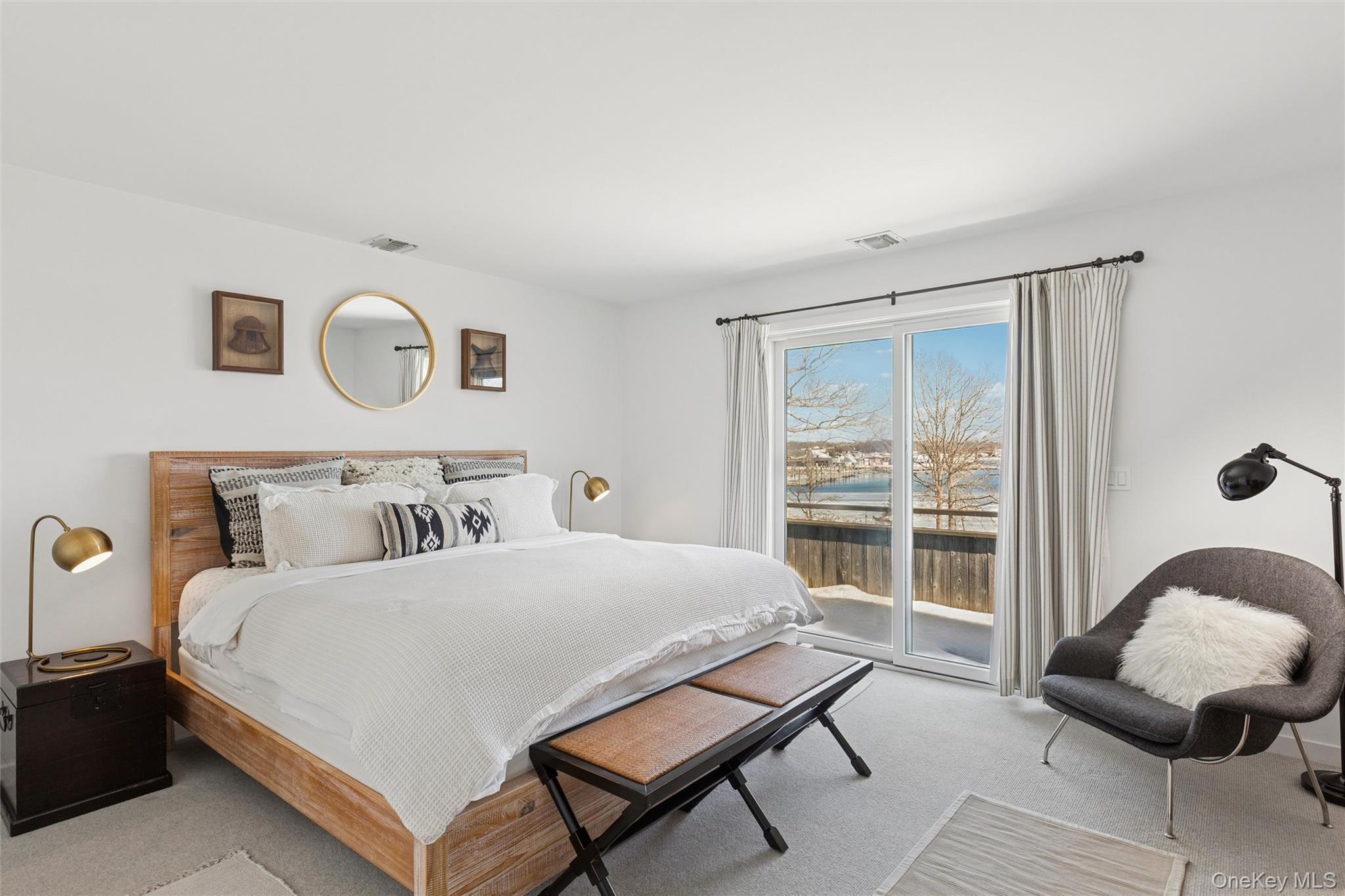 #11 photo, 845 Budds Pond Road, 東長島 Southold , NY 11971