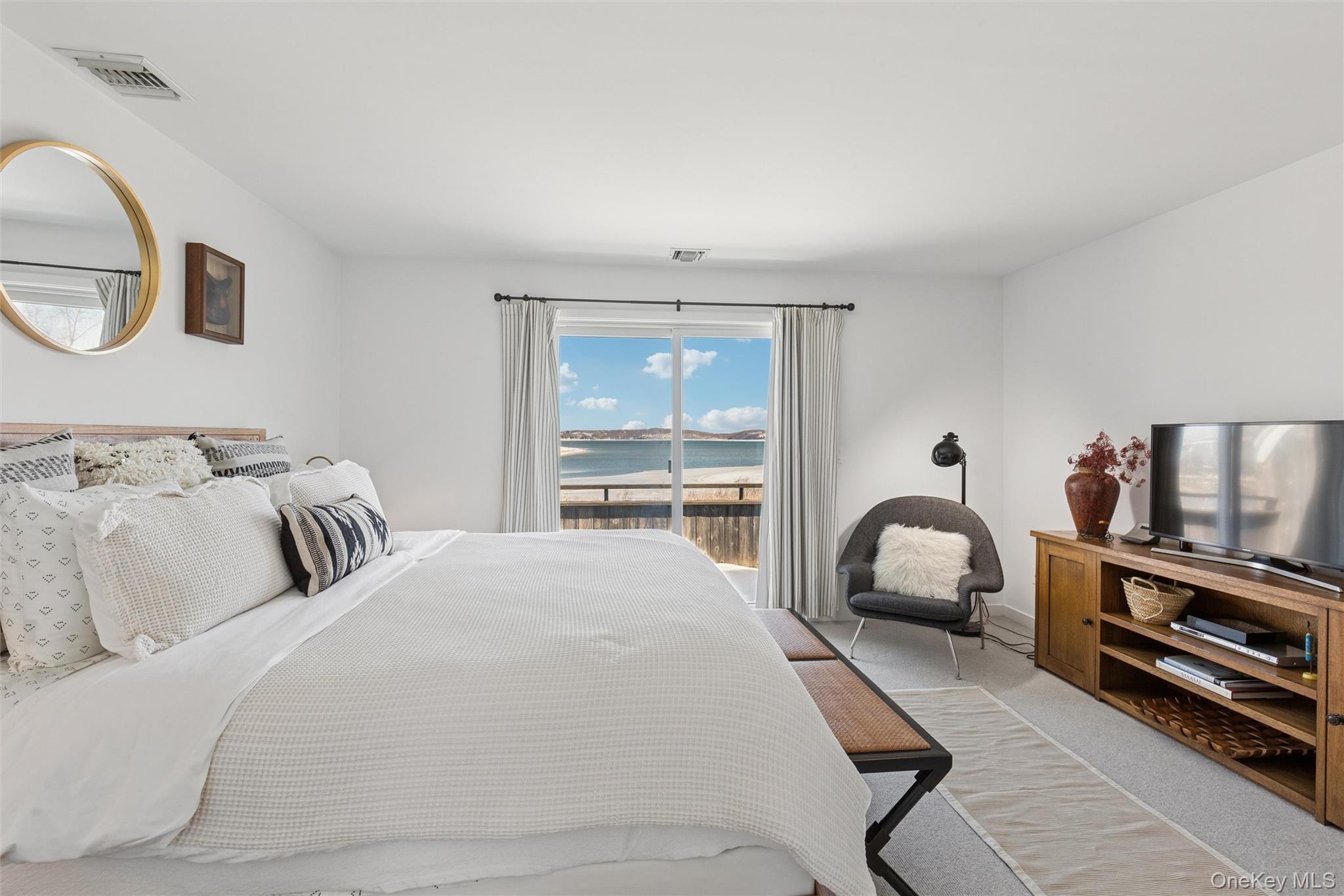 #12 photo, 845 Budds Pond Road, 東長島 Southold , NY 11971