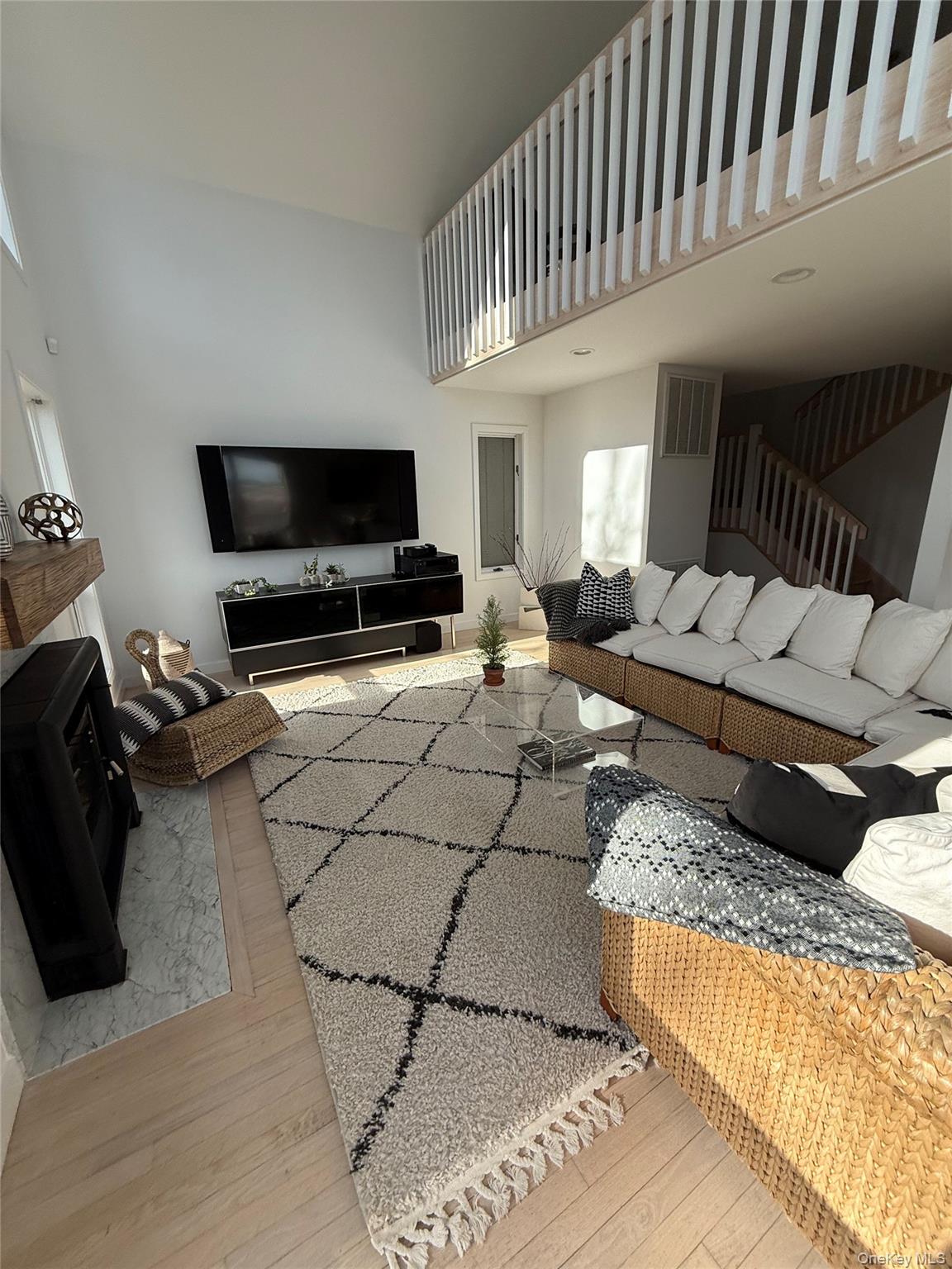 #5 photo, 845 Budds Pond Road, 롱 아일랜드 Southold , NY 11971