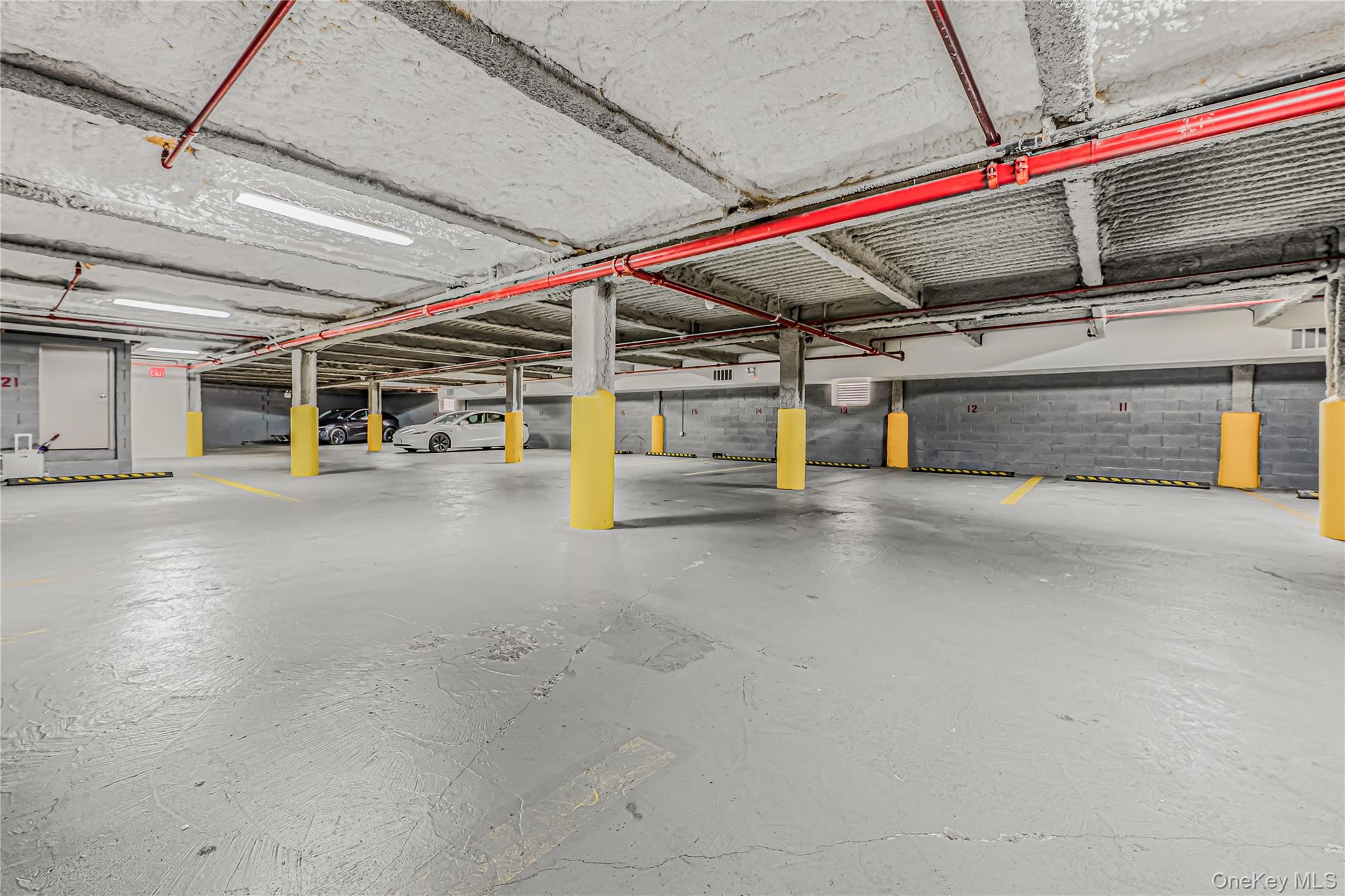 #20 photo, 6538 austin st, Rego Park , NY 11374