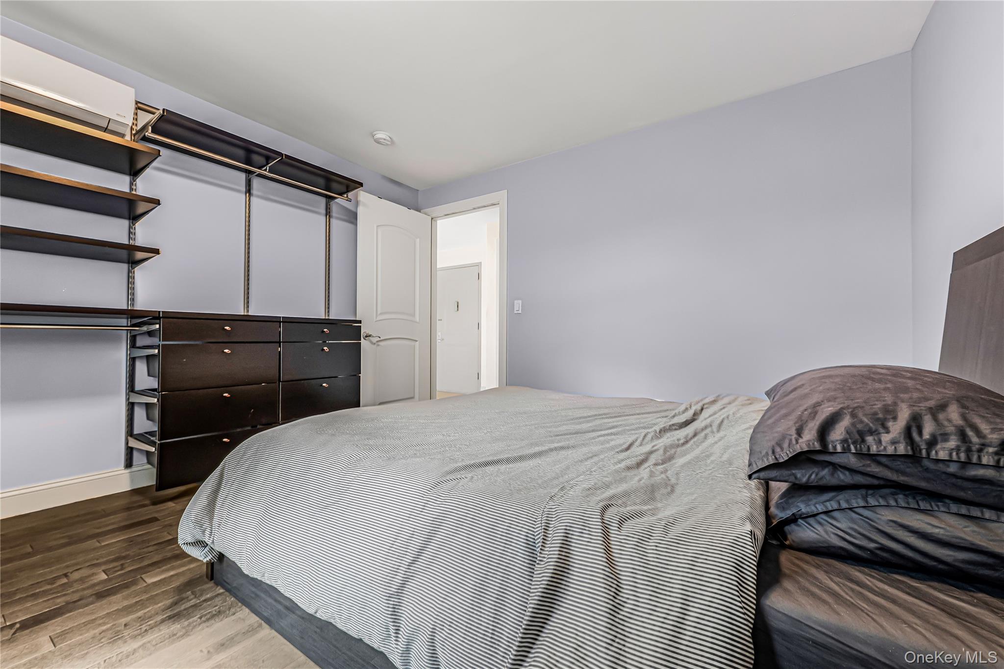 #5 photo, 6538 austin st, Rego Park , NY 11374