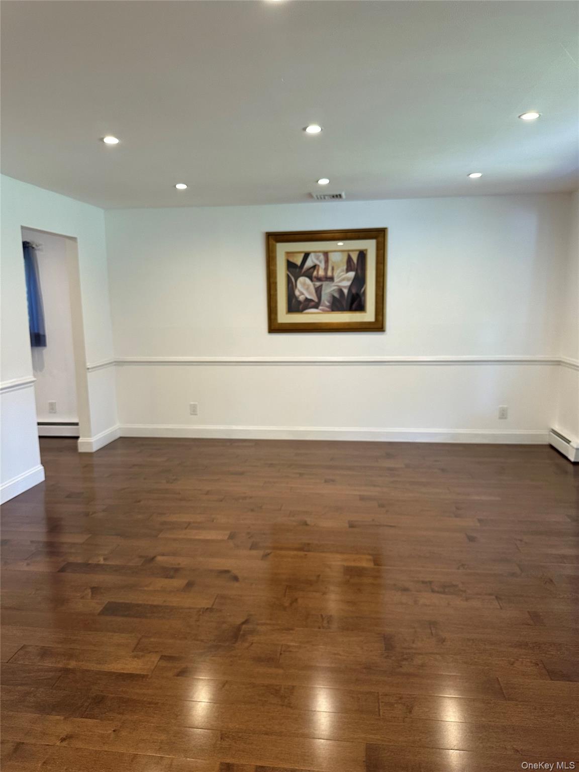 #14 photo, 280 Terry Rd, מחוז סאפוק Smithtown , NY 11787