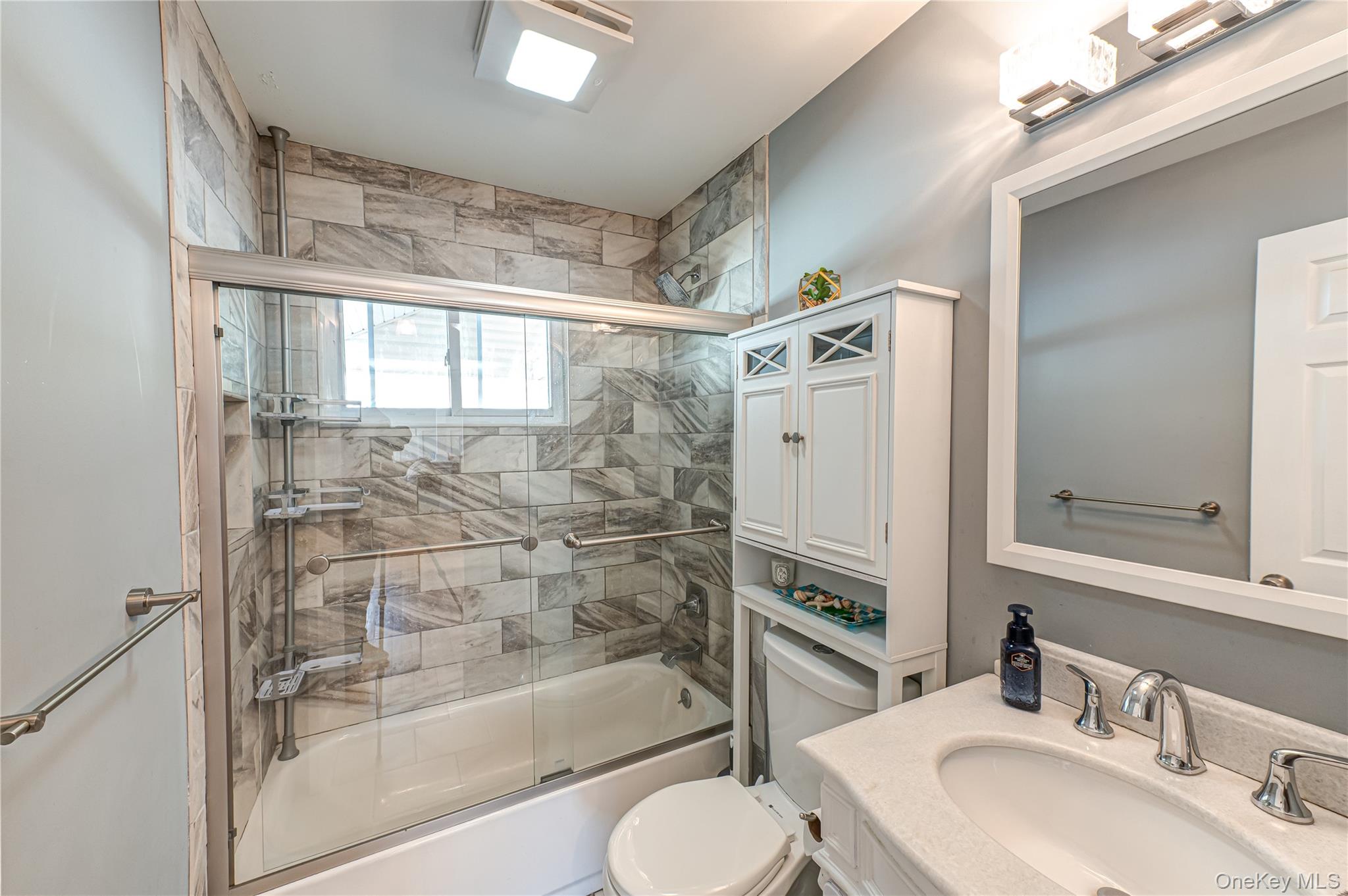 #19 photo, 75 Hazard Avenue, سوفولك Huntington Station , NY 11746