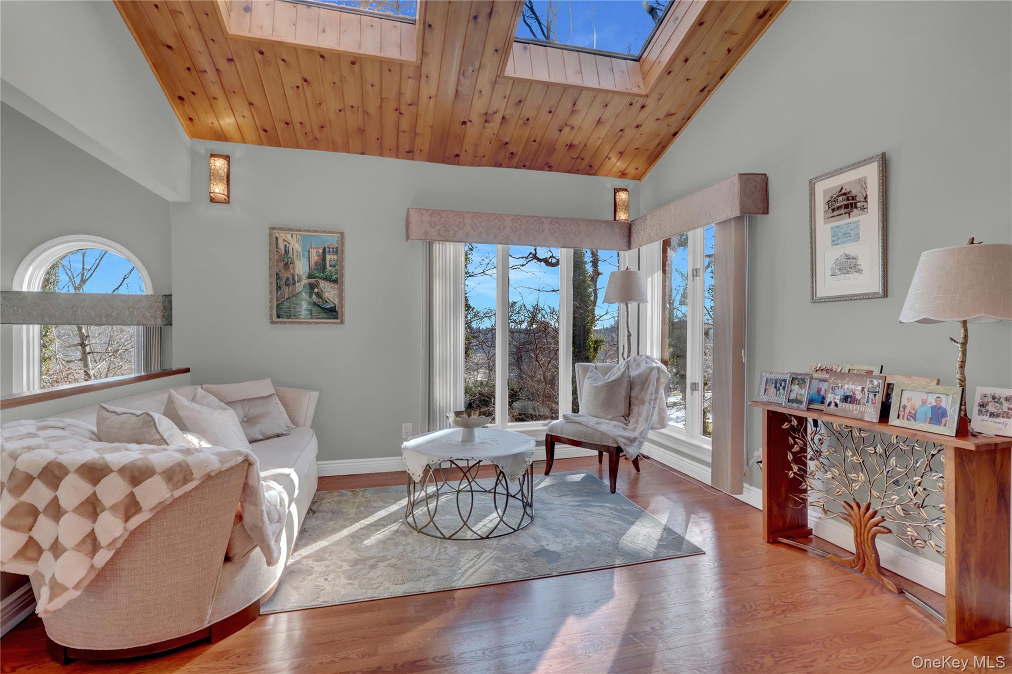 #5 photo, 2 Riverview Terrace, Саффолк ‖ Smithtown , NY 11787