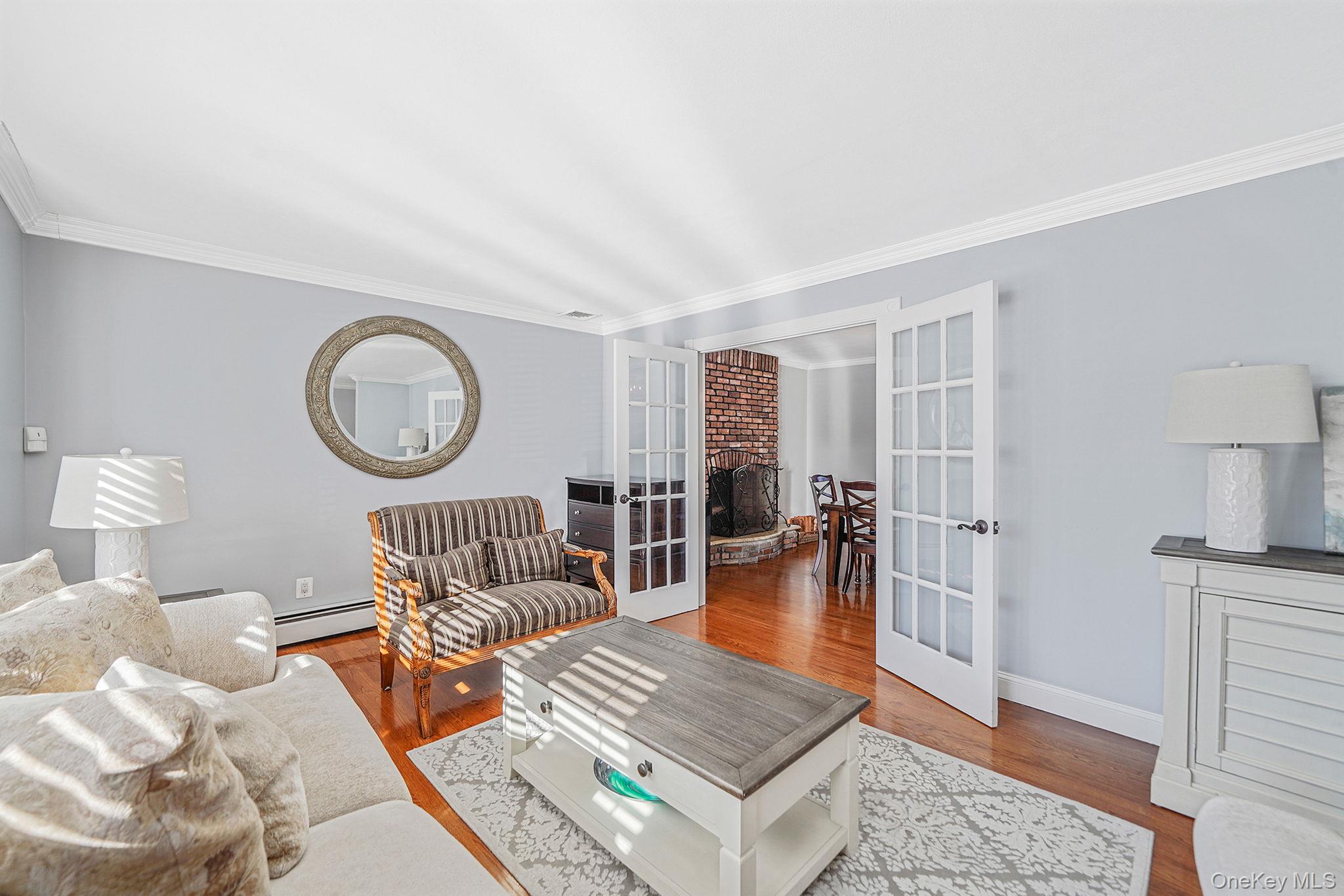 #6 photo, 49 Gainsborough Road, サフォーク郡 Holbrook , NY 11741