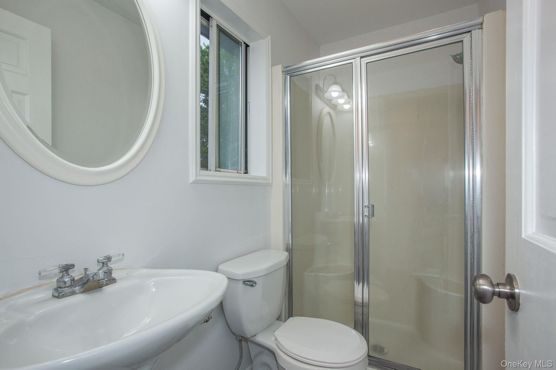 #14 photo, 12 N Ridge Road, सफ़ोक काउंटी Setauket , NY 11733