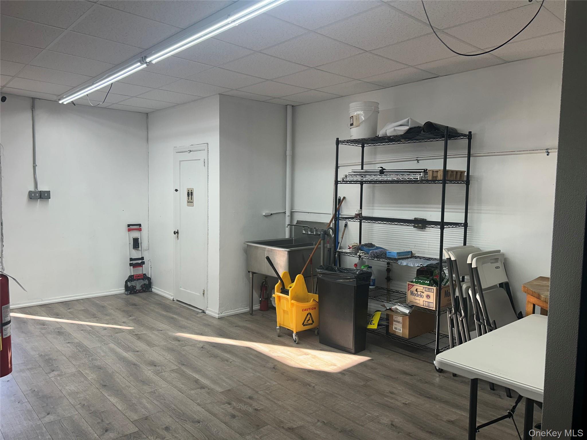 #7 photo, 981 Hempstead Turnpike, Franklin Square , NY 10010