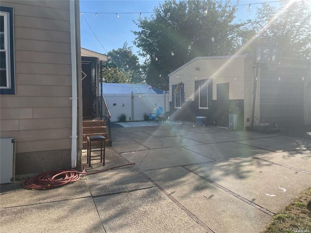 #3 photo, 25 Grand Street, नासाउ काउंटी Elmont , NY 11003