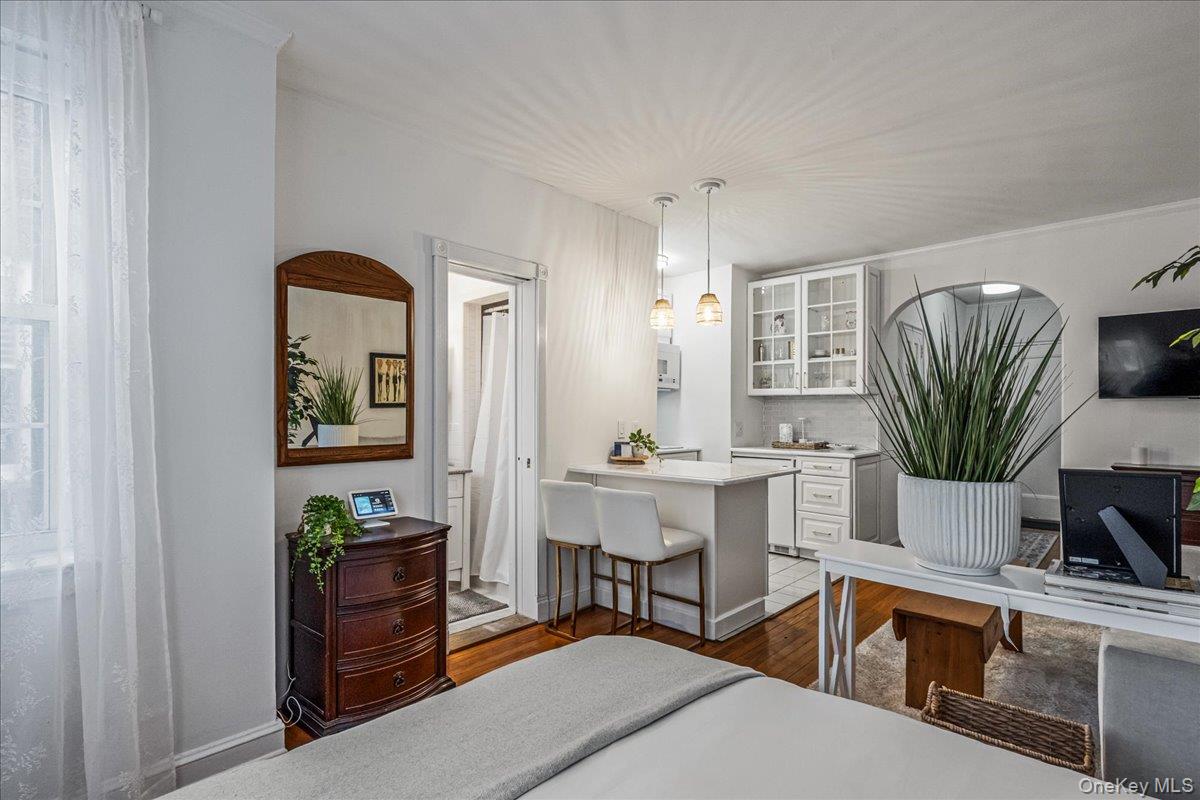 #8 photo, 36 Hamilton Place, 长岛 Garden City , NY 11530