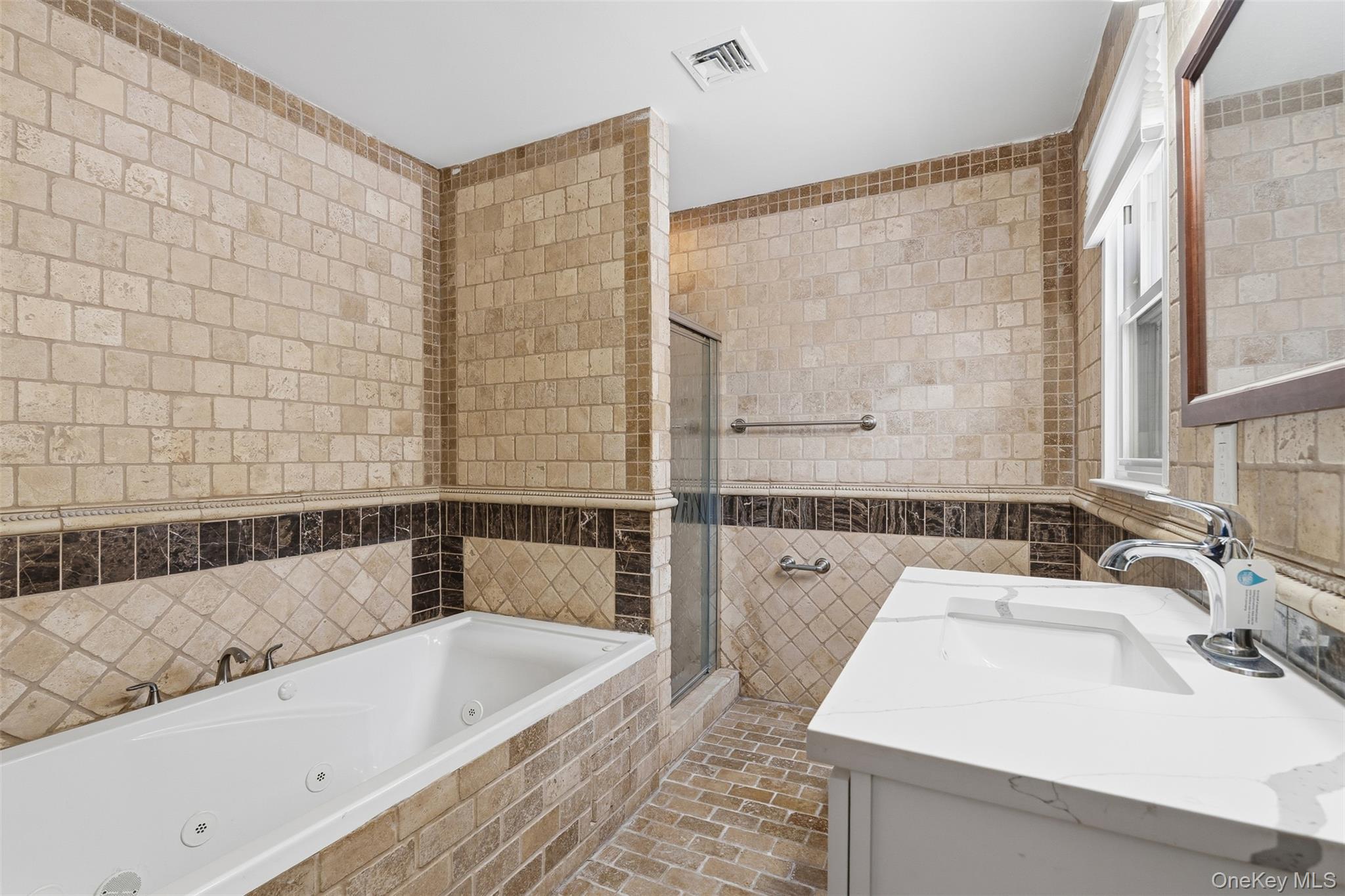 #20 photo, 1618 Morningview Drive, Yorktown Heights , NY 10598