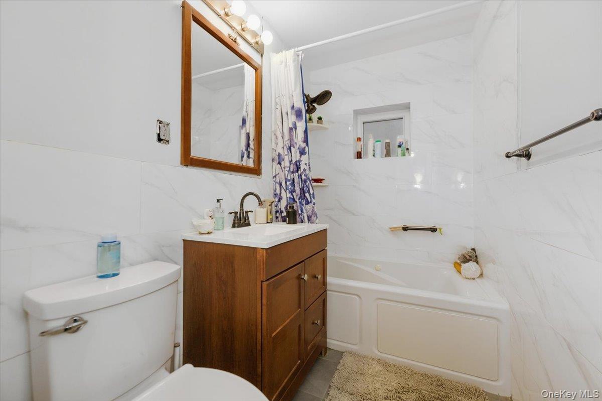 #11 photo, 192 Huntington Avenue, Bronx , NY 10465