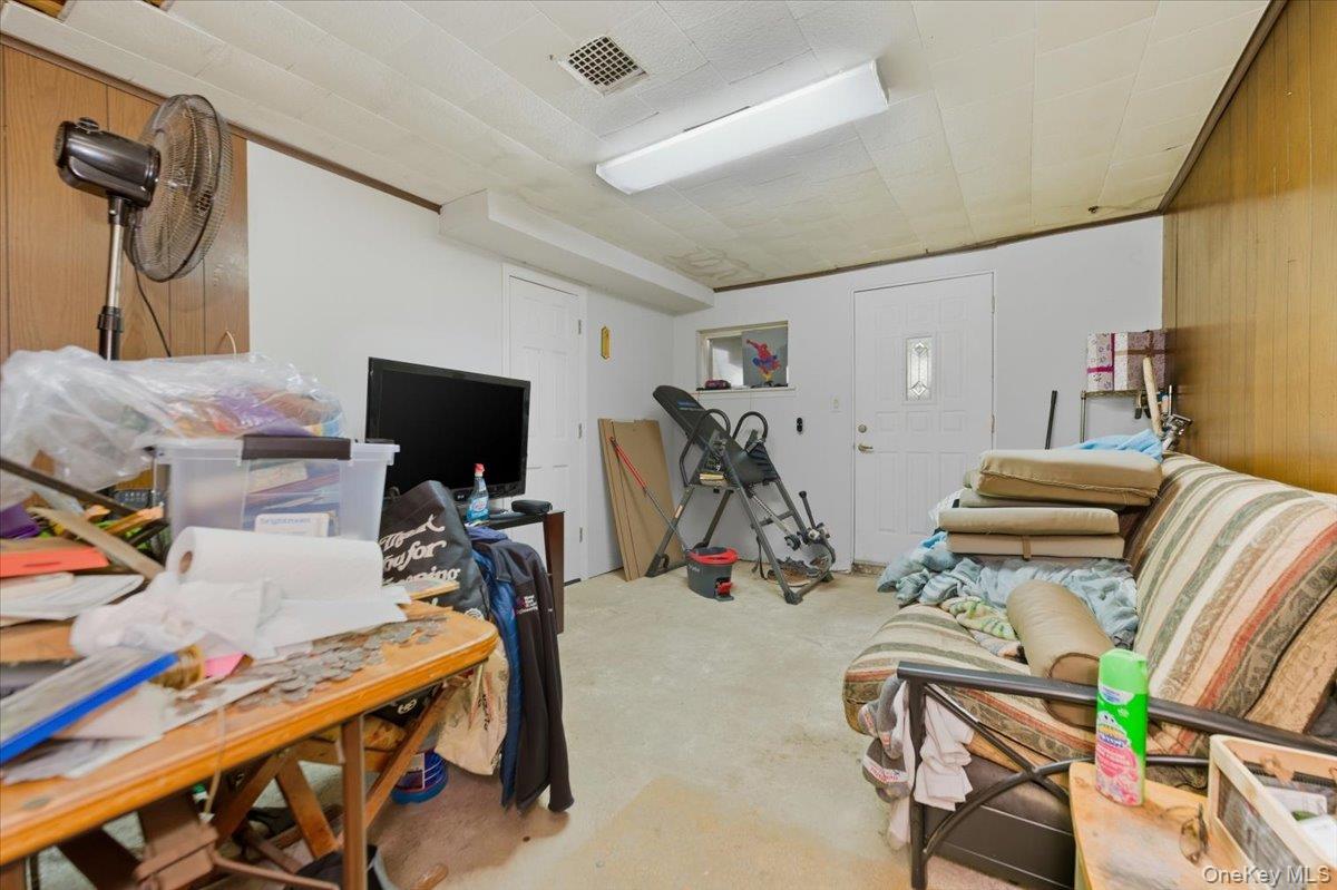 #12 photo, 192 Huntington Avenue, Bronx , NY 10465