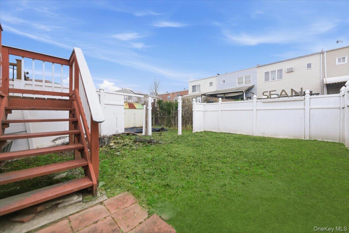 #16 photo, 192 Huntington Avenue, Bronx , NY 10465