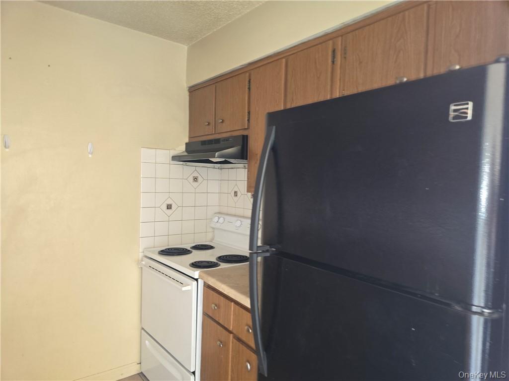 #7 photo, 44 Inwood Road, Middletown , NY 10941