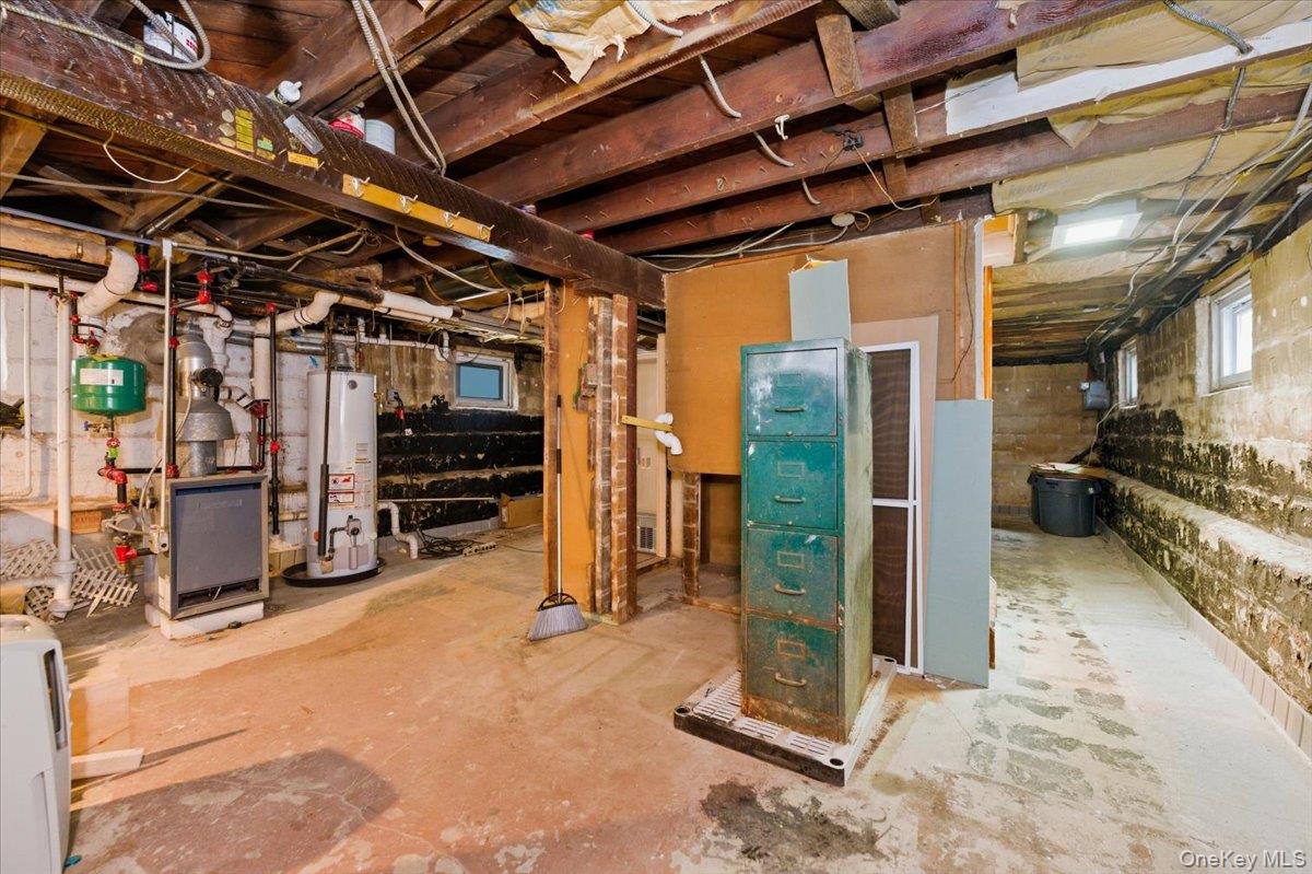 #14 photo, 22 Sunset Trail, Bronx , NY 10465