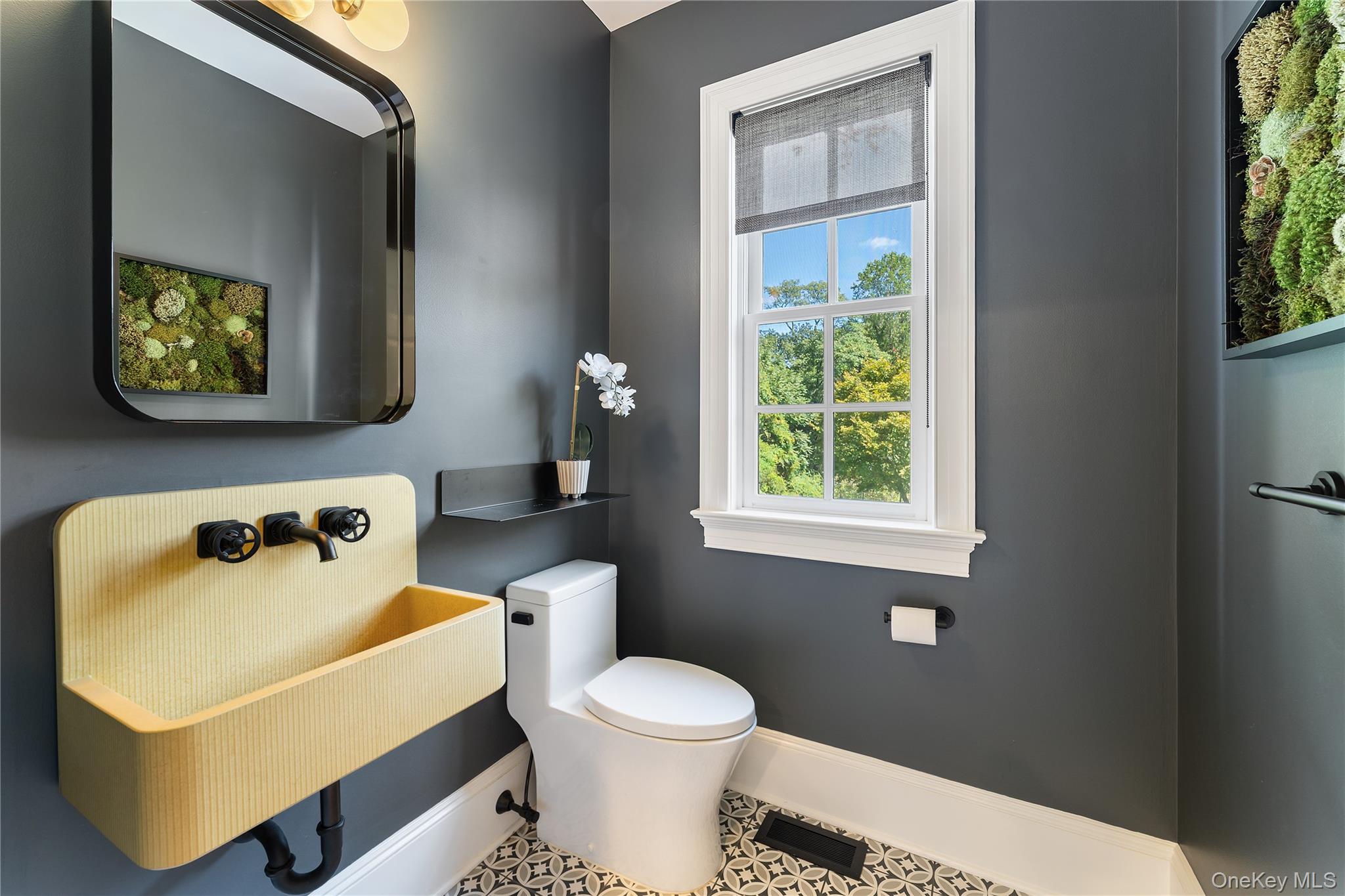 #18 photo, 2 Belmont Drive, Irvington , NY 10533