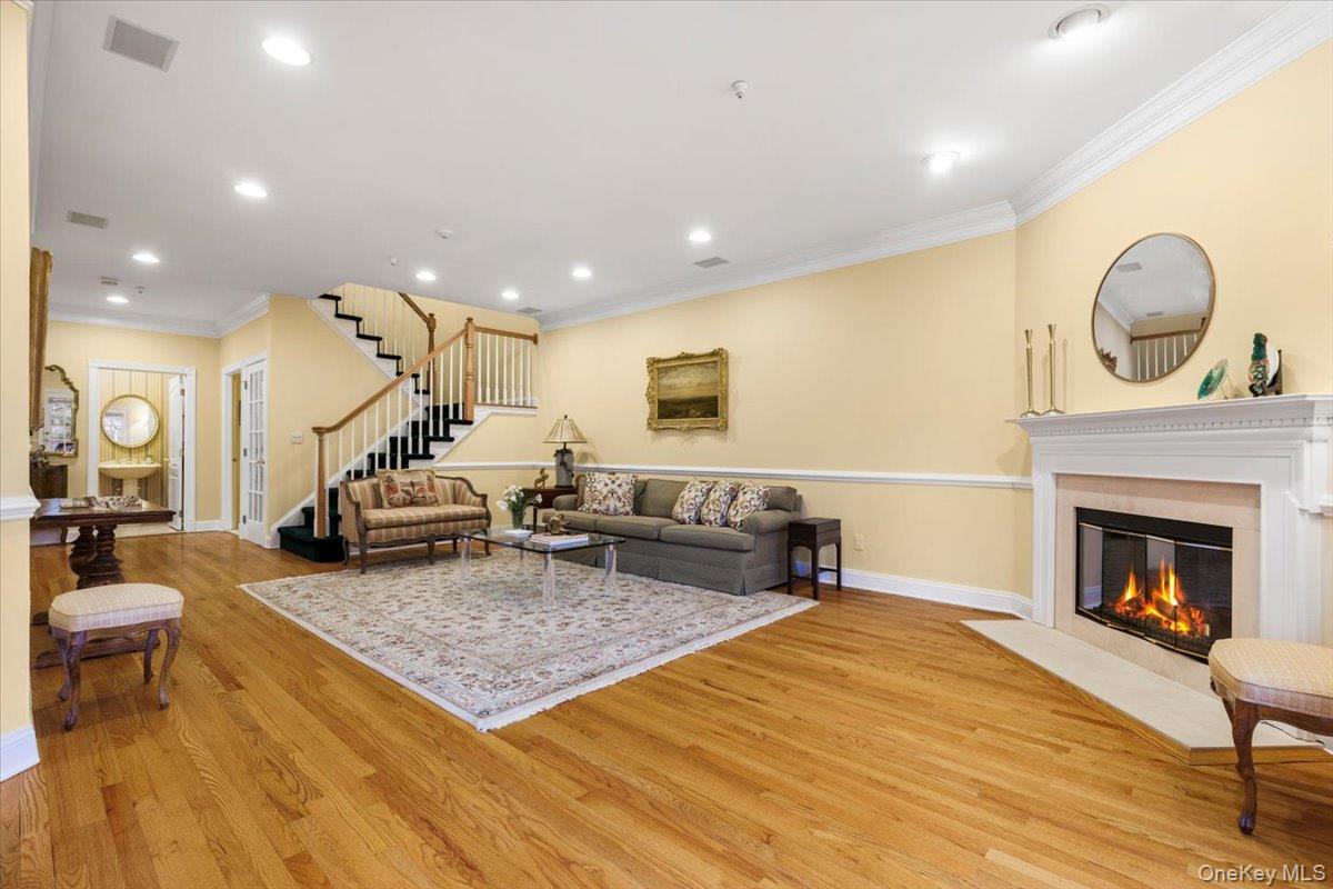 #6 photo, 51 Club Pointe Drive, White Plains , NY 10605