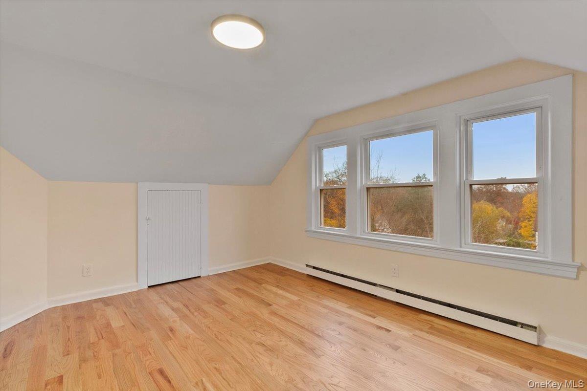 #14 photo, 116 Corlies Avenue, Pelham , NY 10803