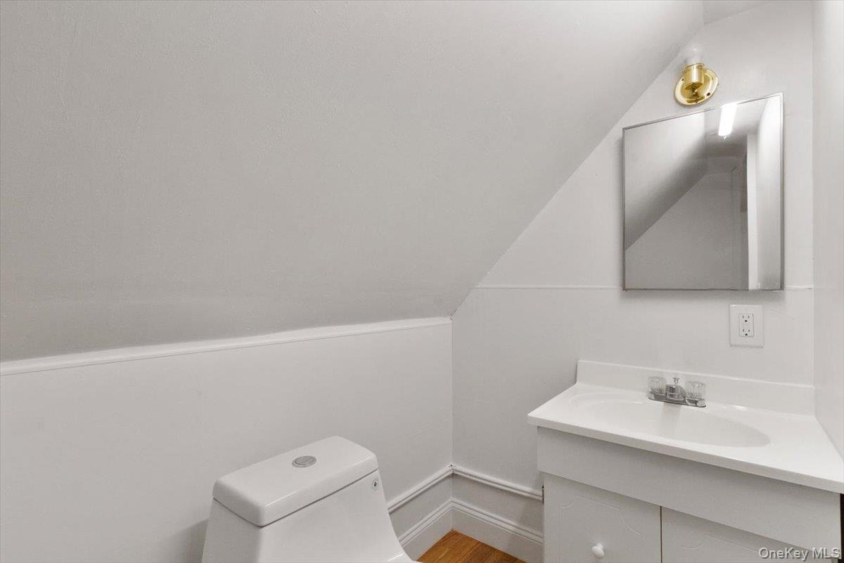 #16 photo, 116 Corlies Avenue, Pelham , NY 10803