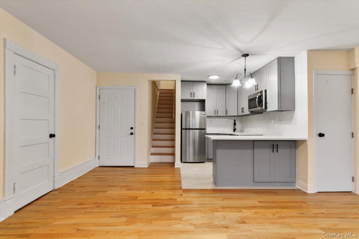 #2 photo, 116 Corlies Avenue, Pelham , NY 10803