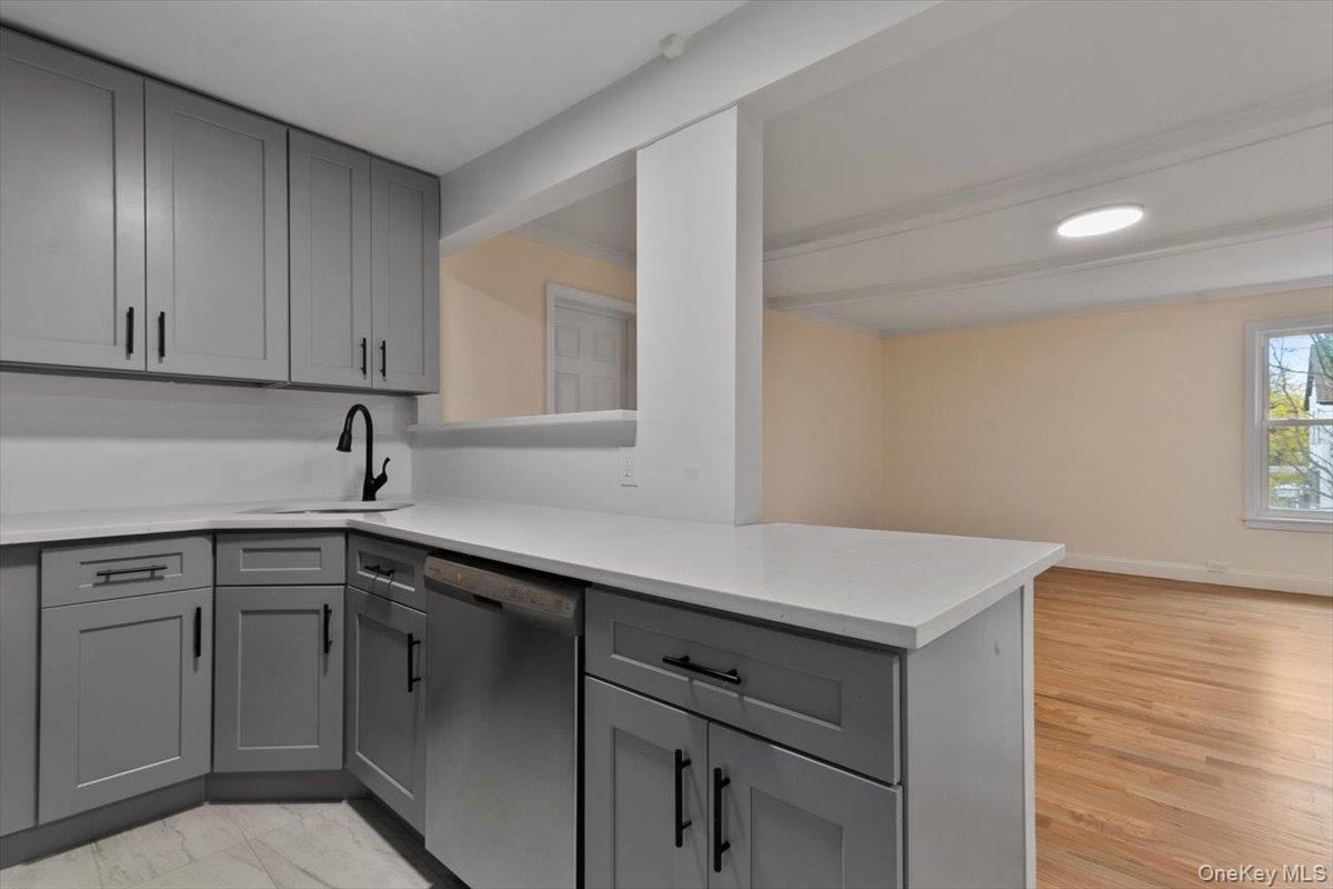 #1 photo, 116 Corlies Avenue, Pelham , NY 10803